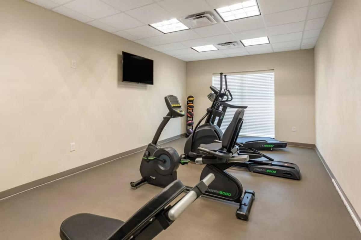 Garner Hotel Clarksville Northeast by IHG photo 13