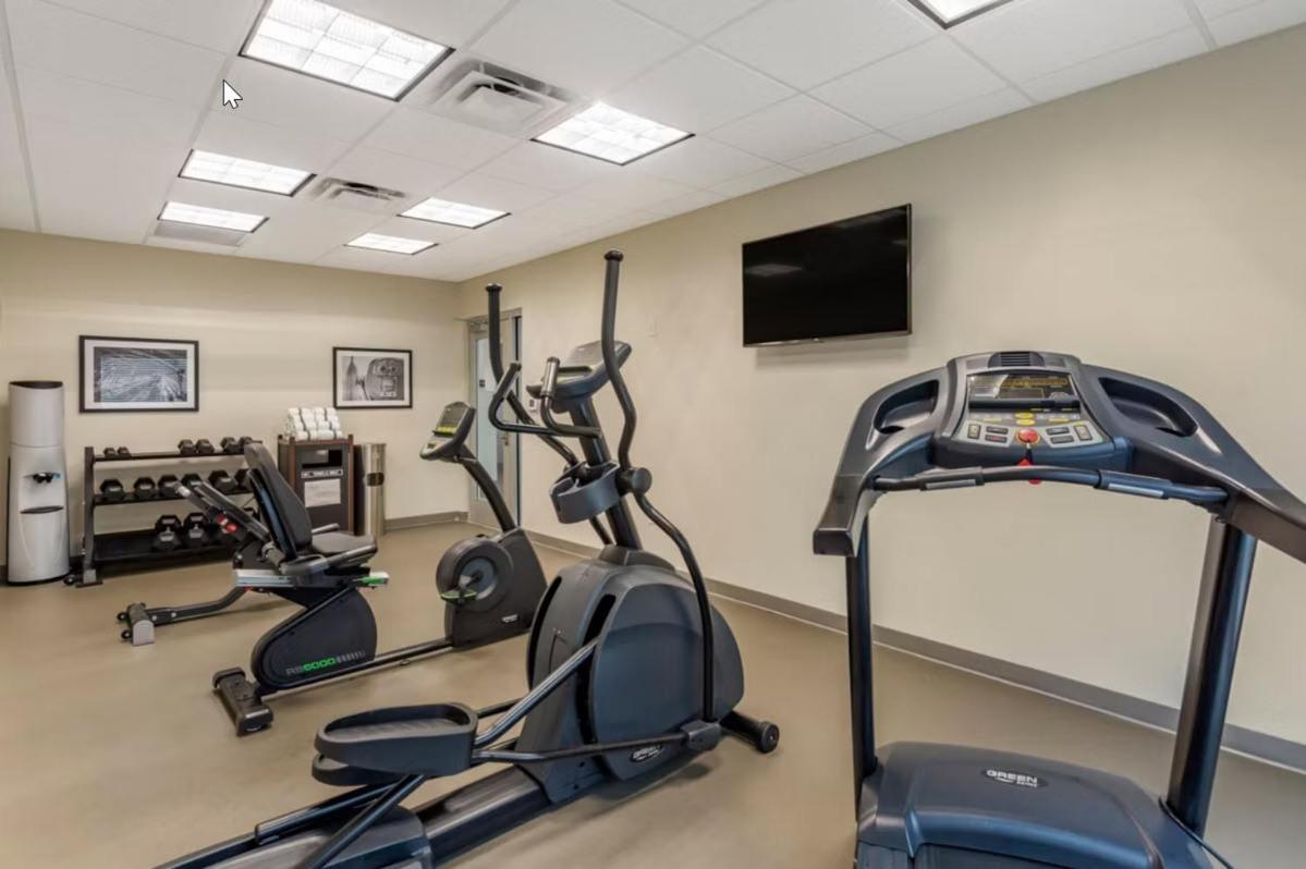 Garner Hotel Clarksville Northeast by IHG photo 7