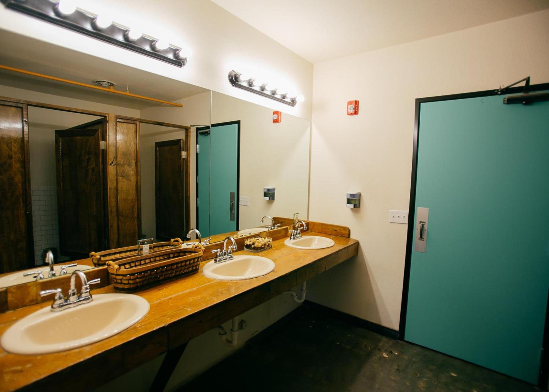 Firehouse Hostel photo 27