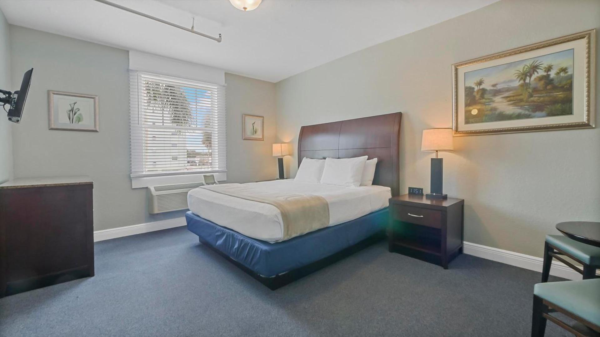 Crystal Bay Historic Hotel photo 49