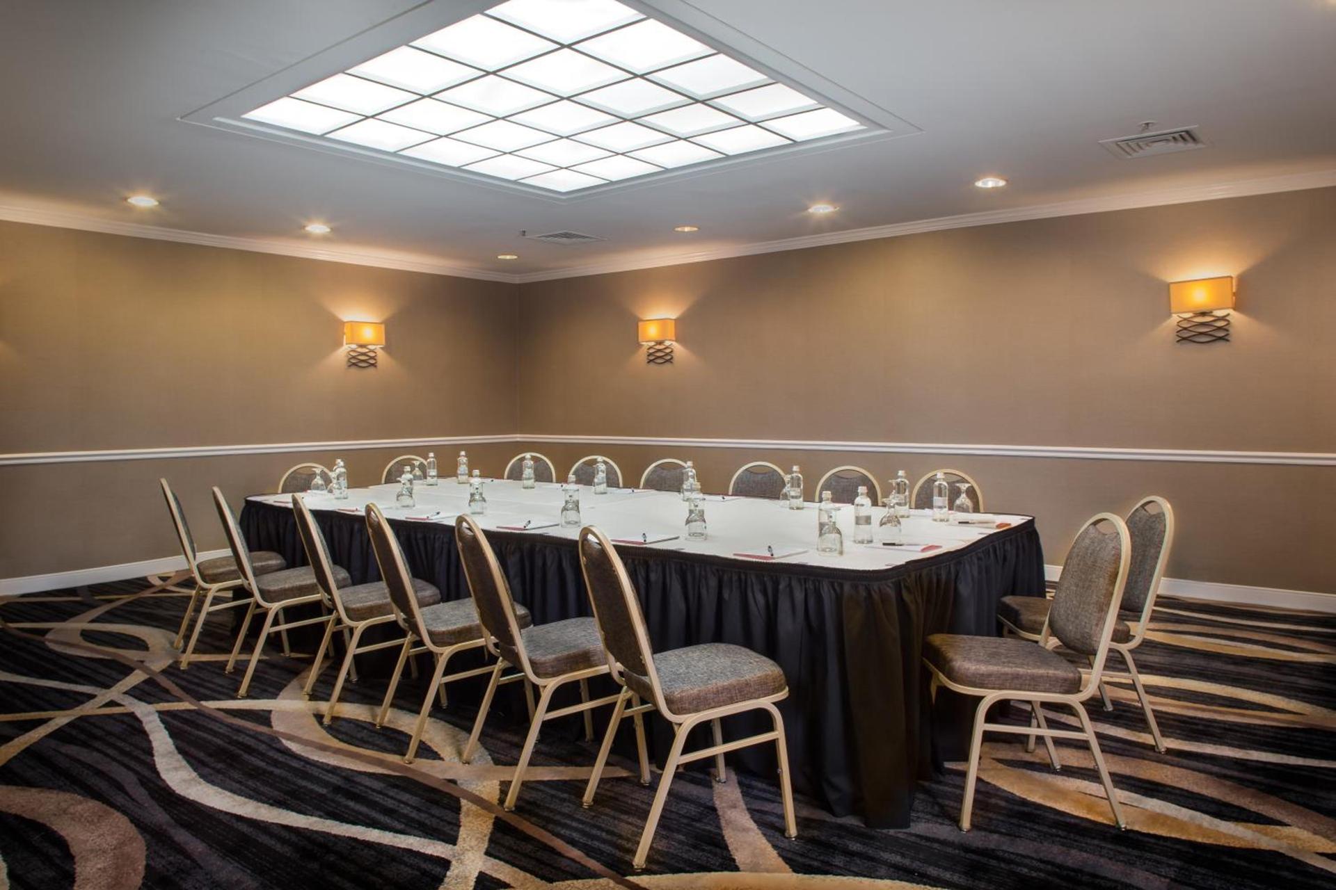 DoubleTree by Hilton New York-LaGuardia photo 42