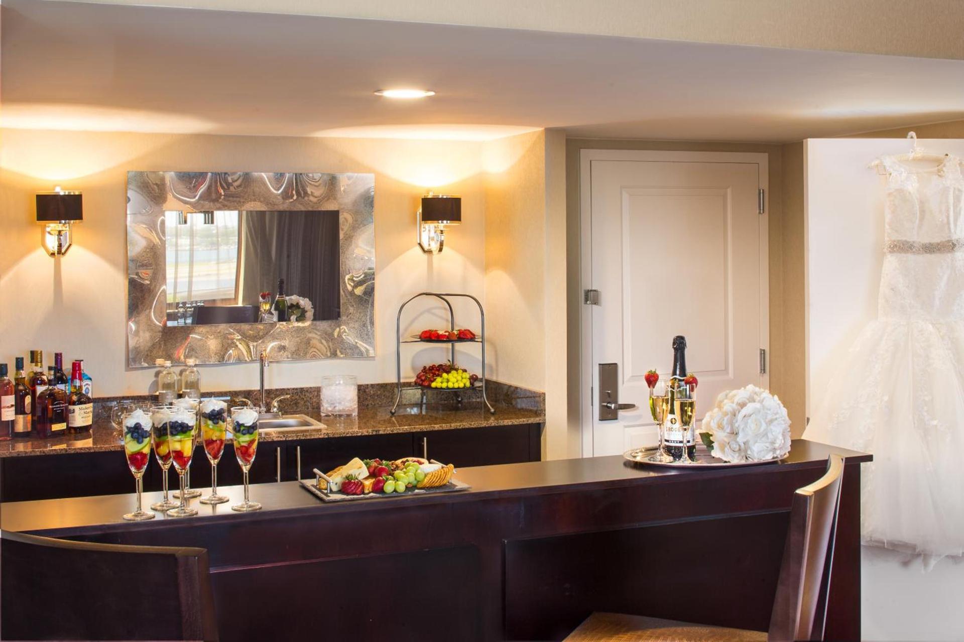 DoubleTree by Hilton New York-LaGuardia photo 48