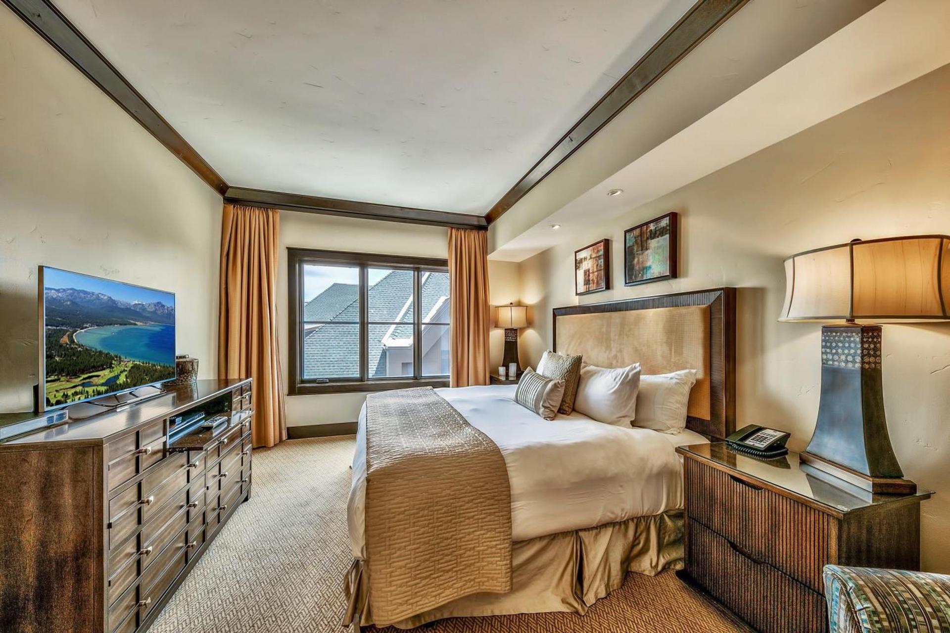 Constellation Residences photo 78
