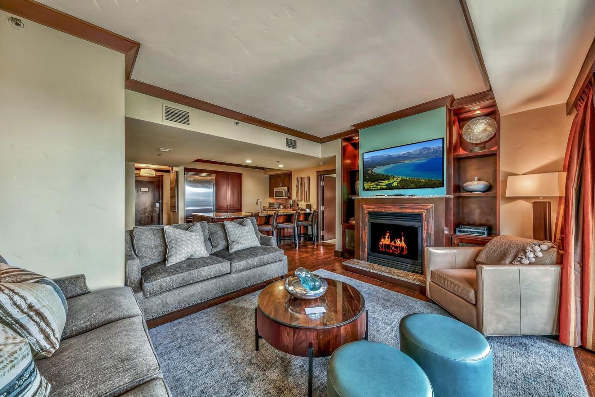 Constellation Residences photo 67