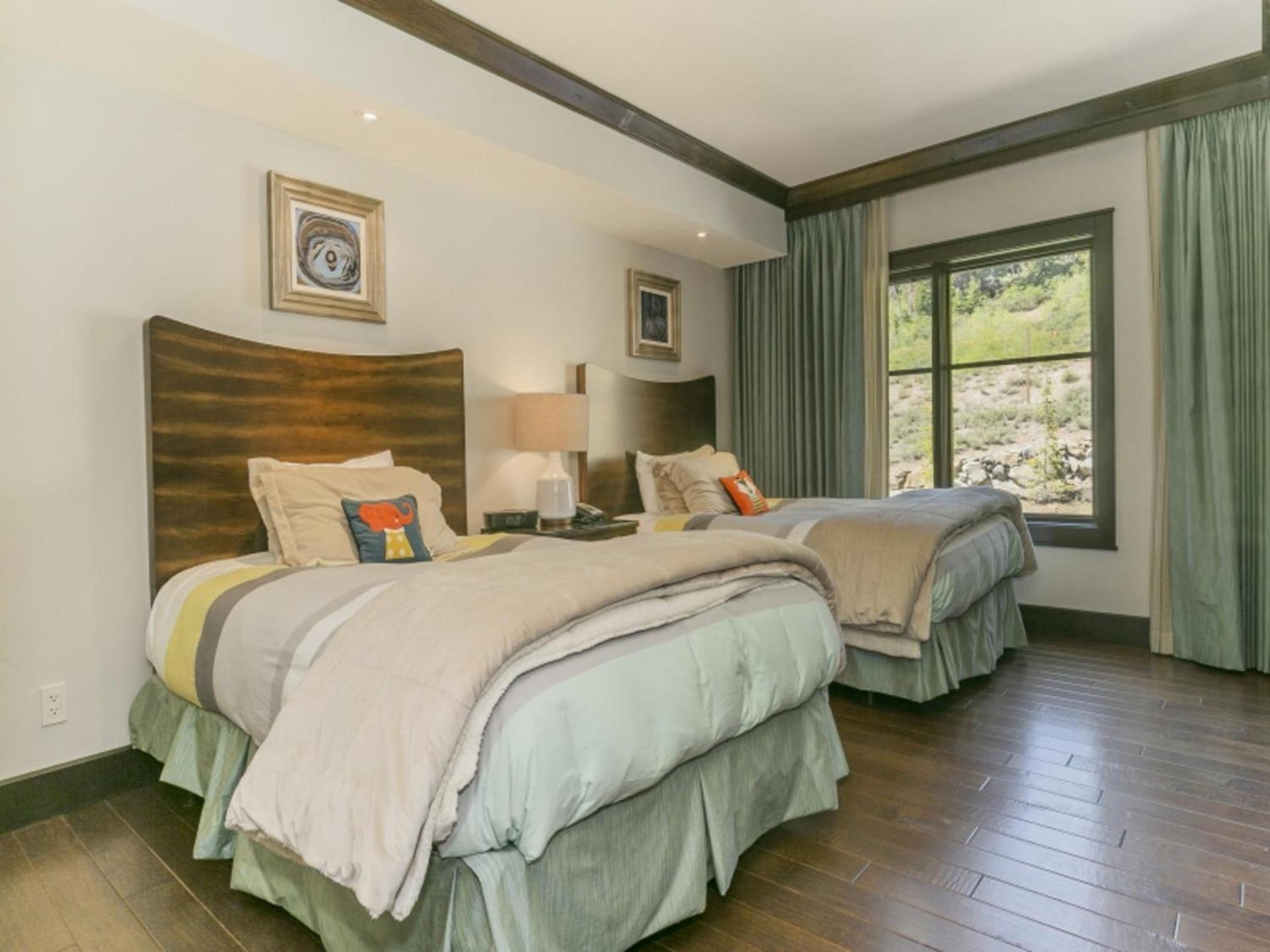 Constellation Residences photo 62
