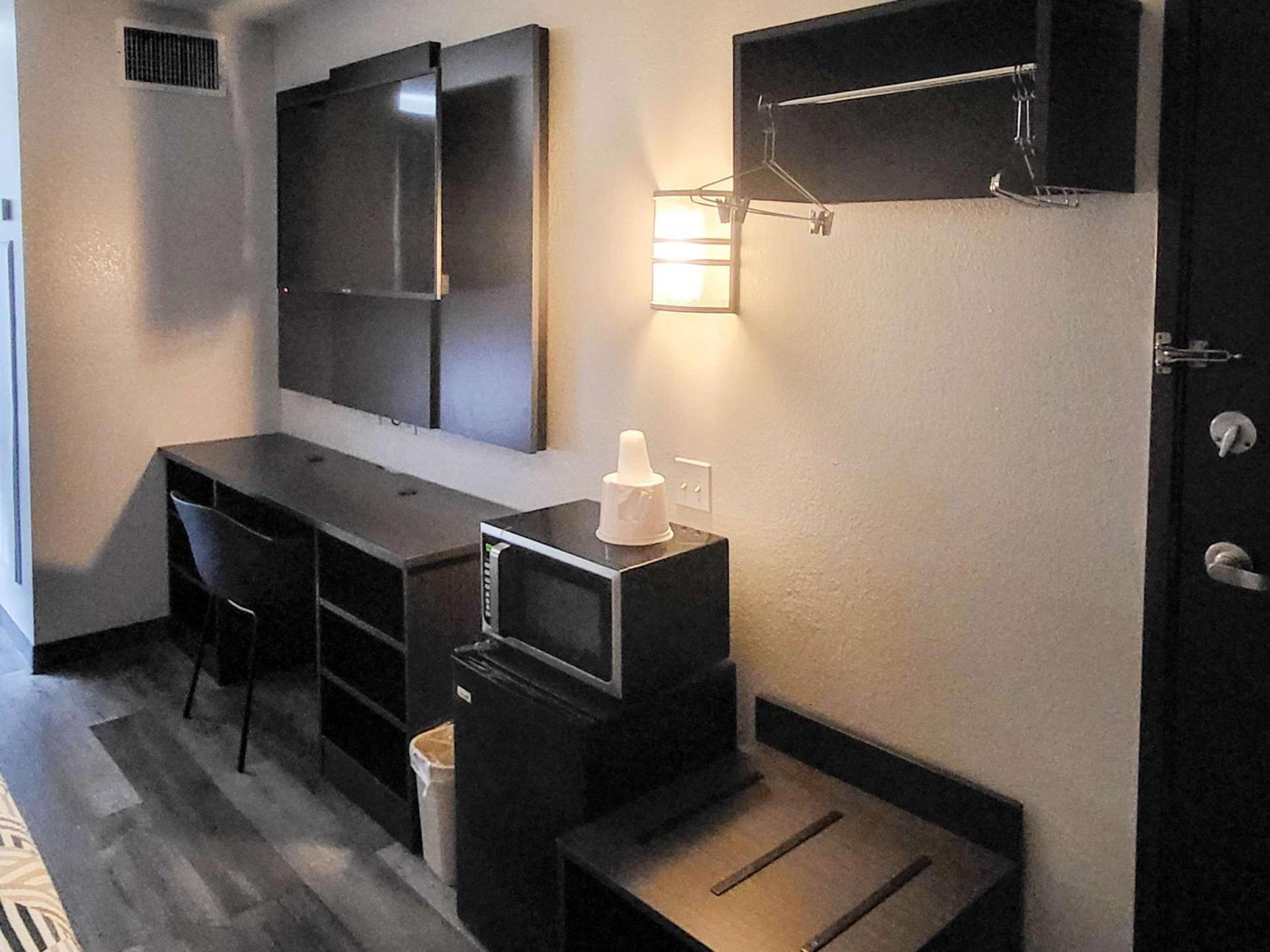 Motel 6 Sinton TX photo 19