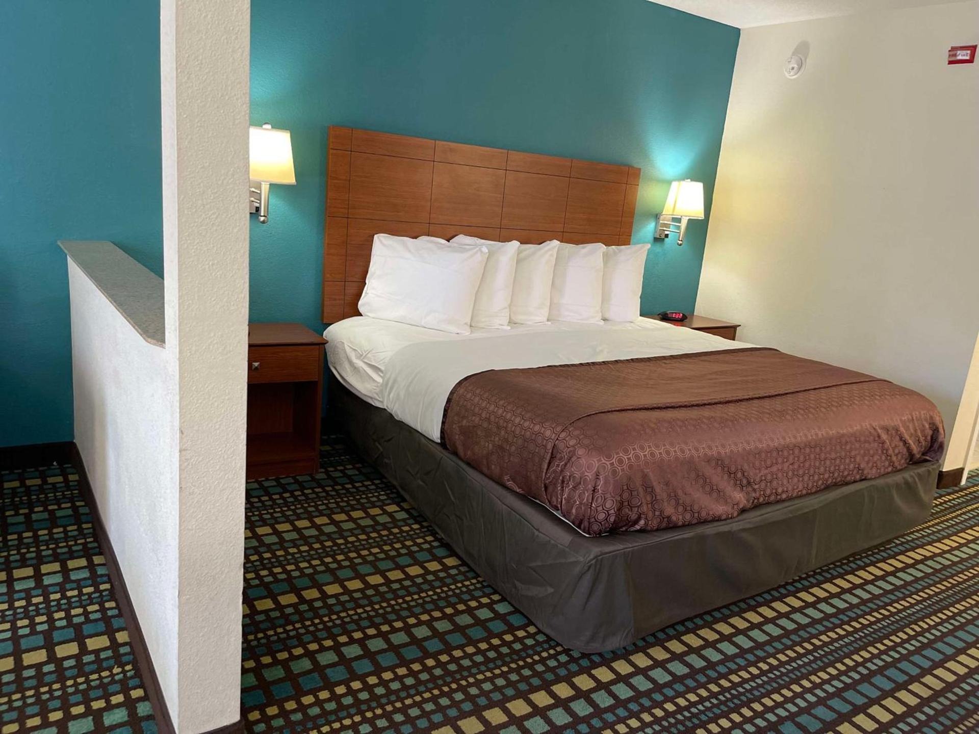 Best Western Tallahassee Downtown Inn and Suites photo 15