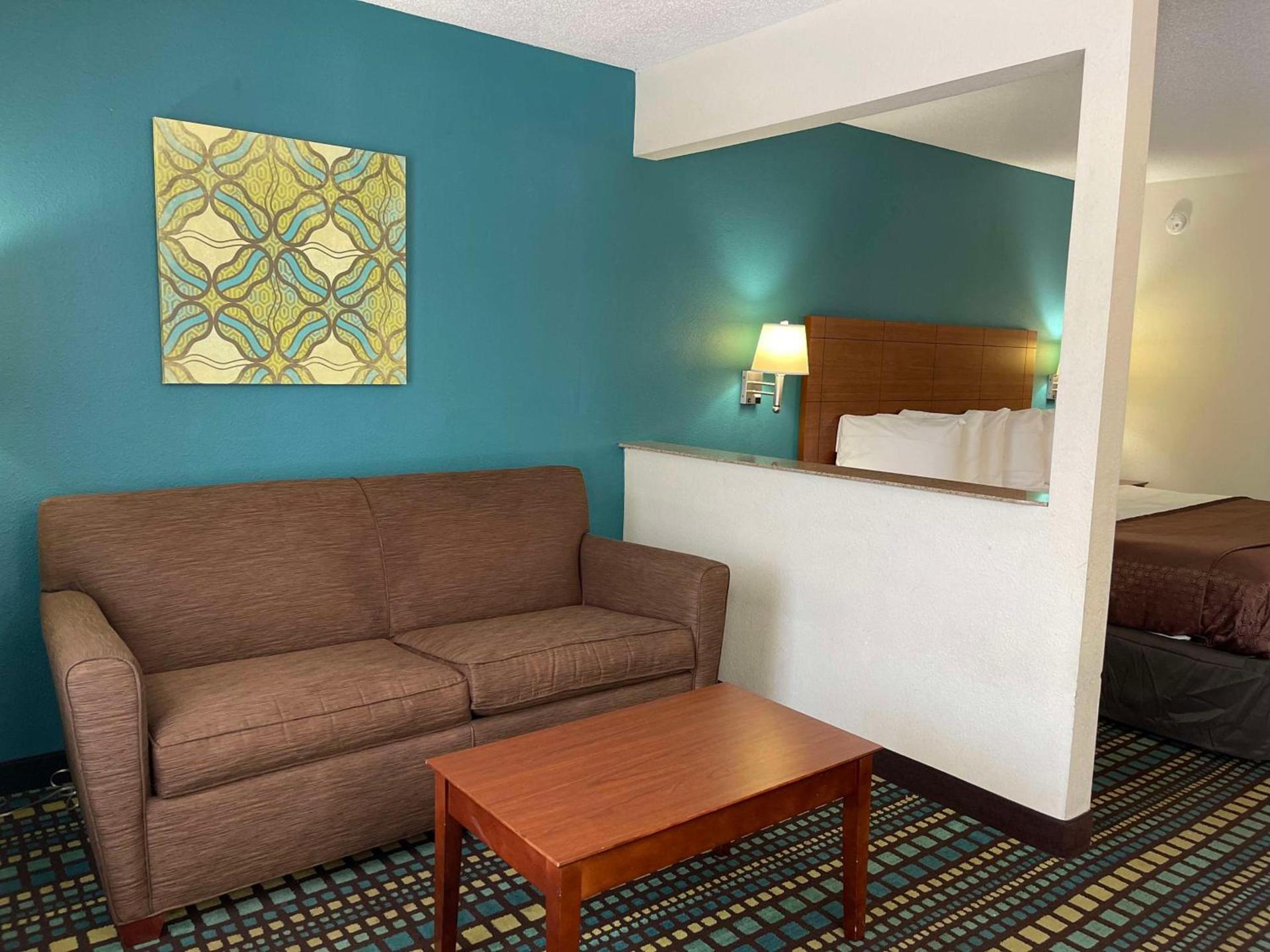 Best Western Tallahassee Downtown Inn and Suites photo 16