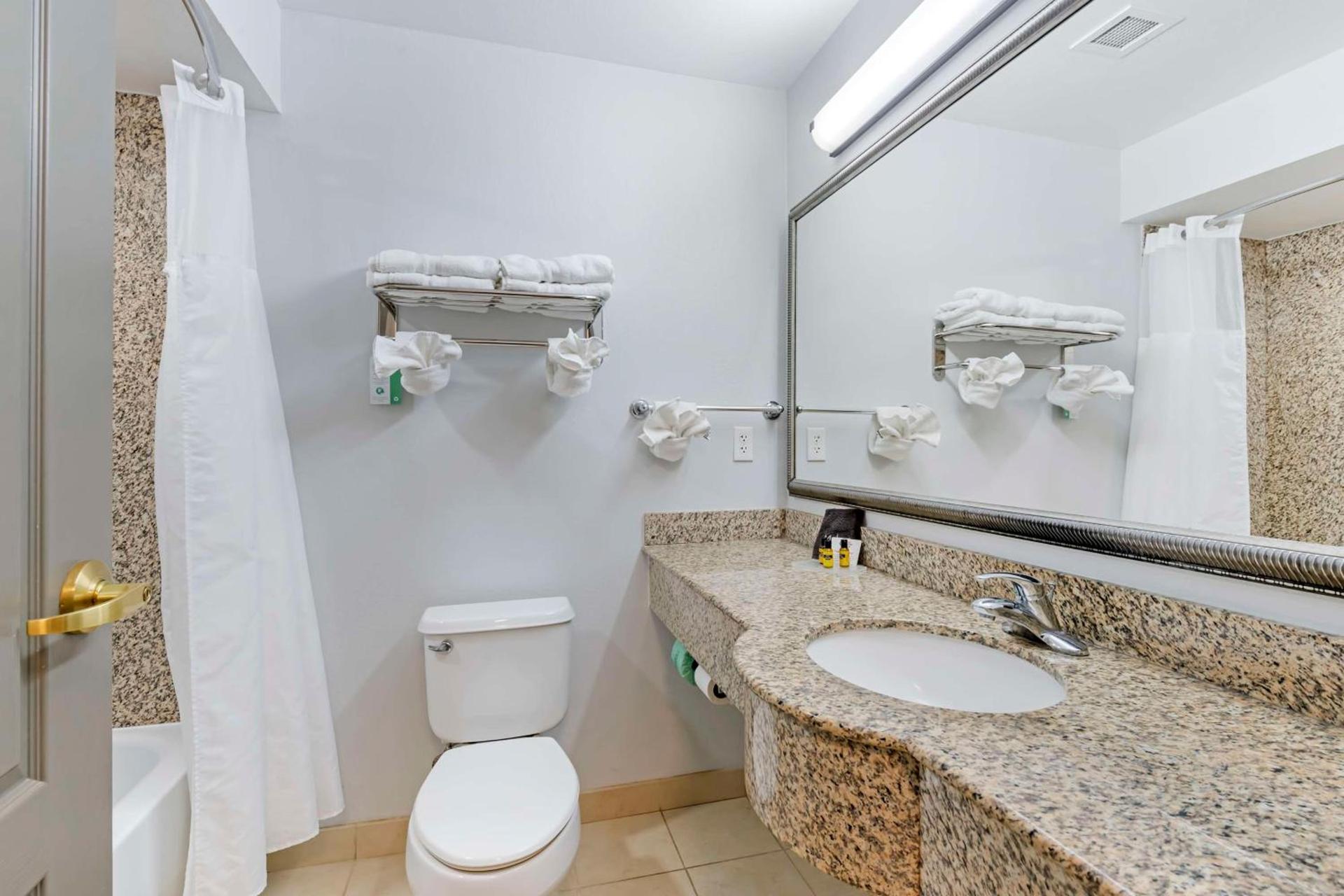 Best Western Plus First Coast Inn and Suites photo 35