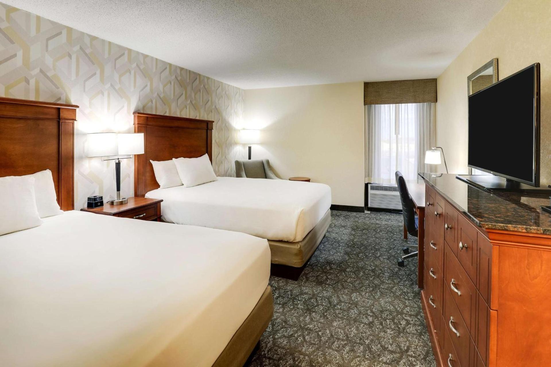 Drury Inn & Suites Marion photo 25