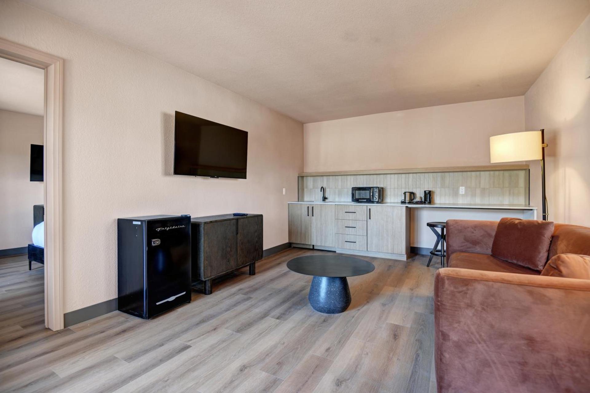 The Dunes Hotel (Palm Springs) photo 55