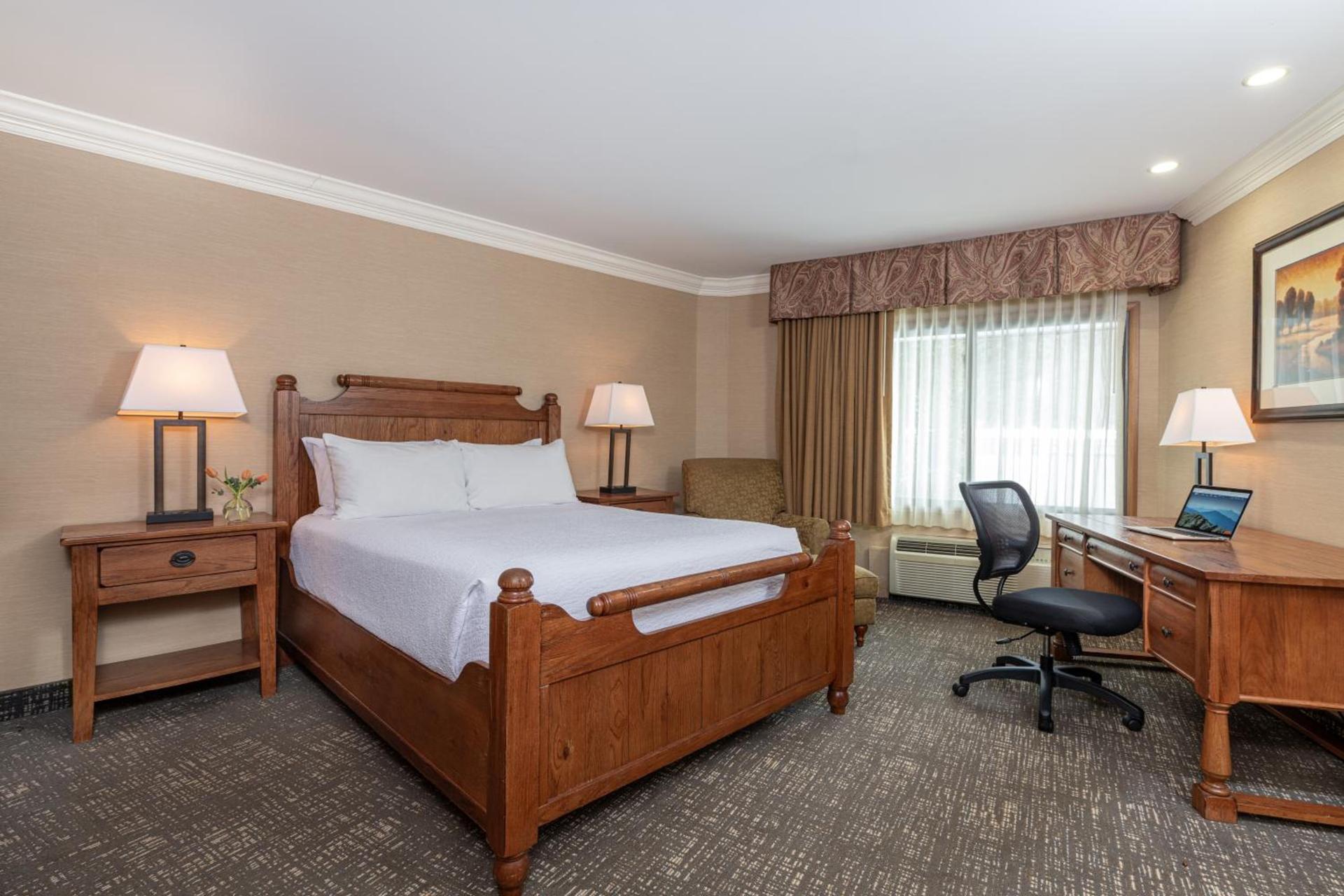 Best Western Plus Waterbury - Stowe photo 79