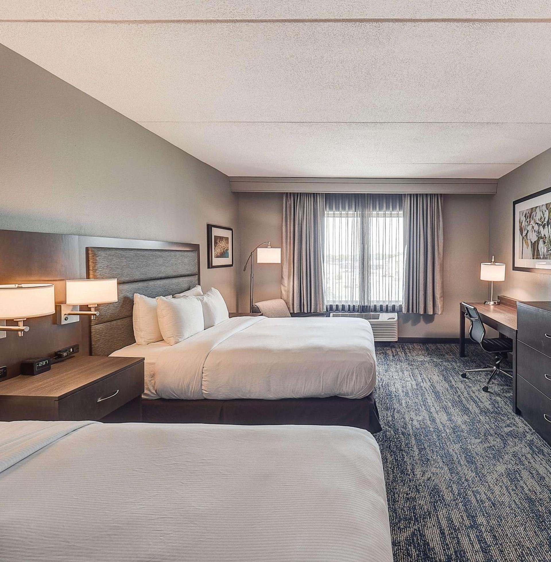 DoubleTree by Hilton Bloomington photo 24