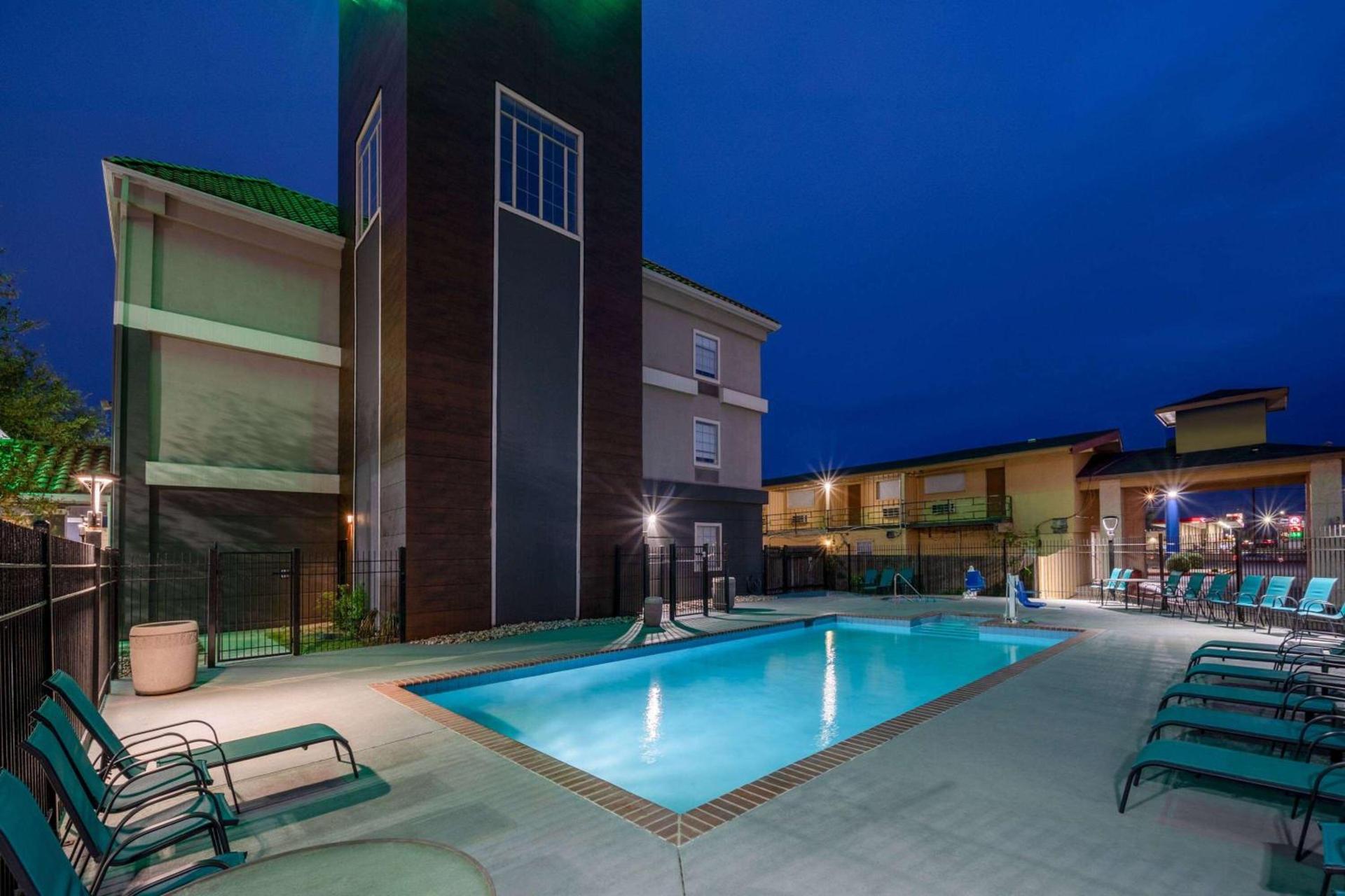 La Quinta by Wyndham New Braunfels photo 18