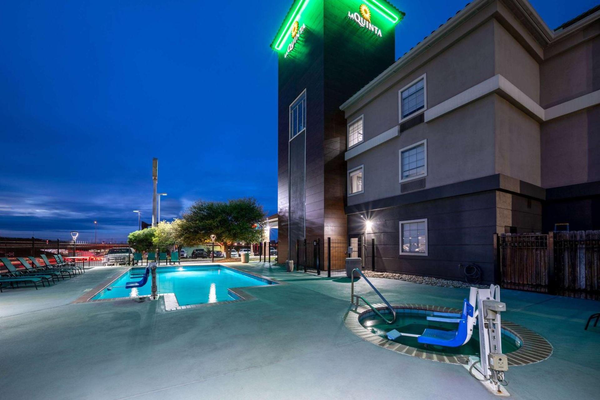 La Quinta by Wyndham New Braunfels photo 19