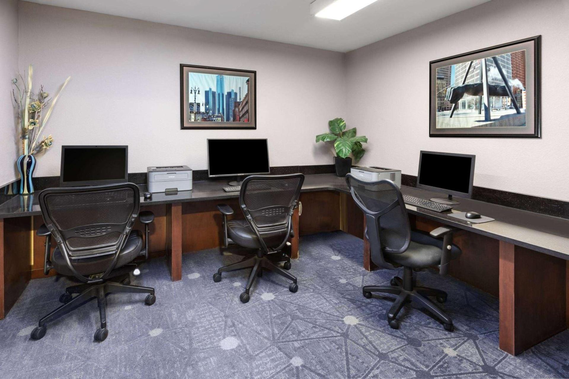 Wingate by Wyndham Troy photo 12