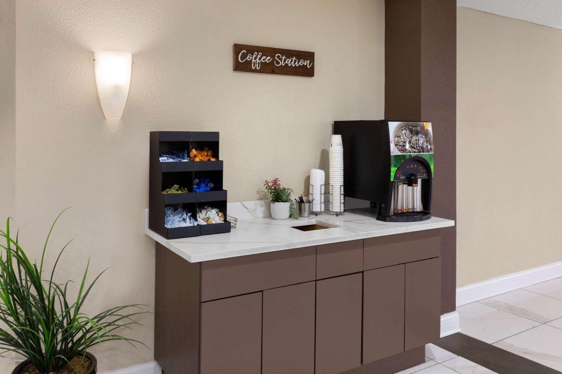 Wingate by Wyndham Troy photo 15