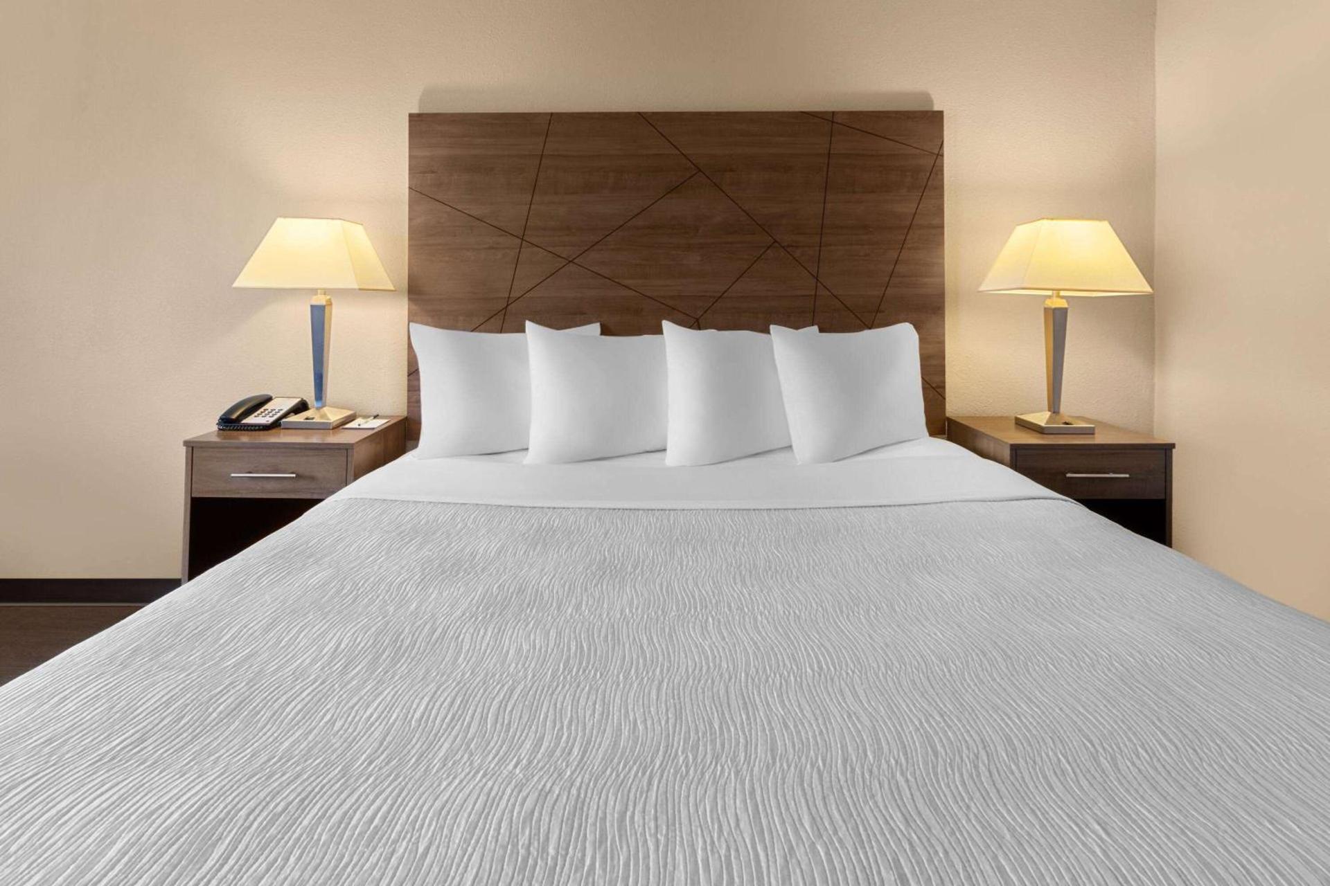 Wingate by Wyndham Troy photo 23