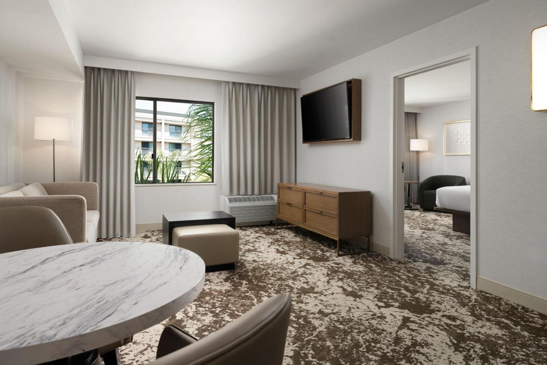 Courtyard by Marriott Los Angeles Pasadena Old Town photo 34
