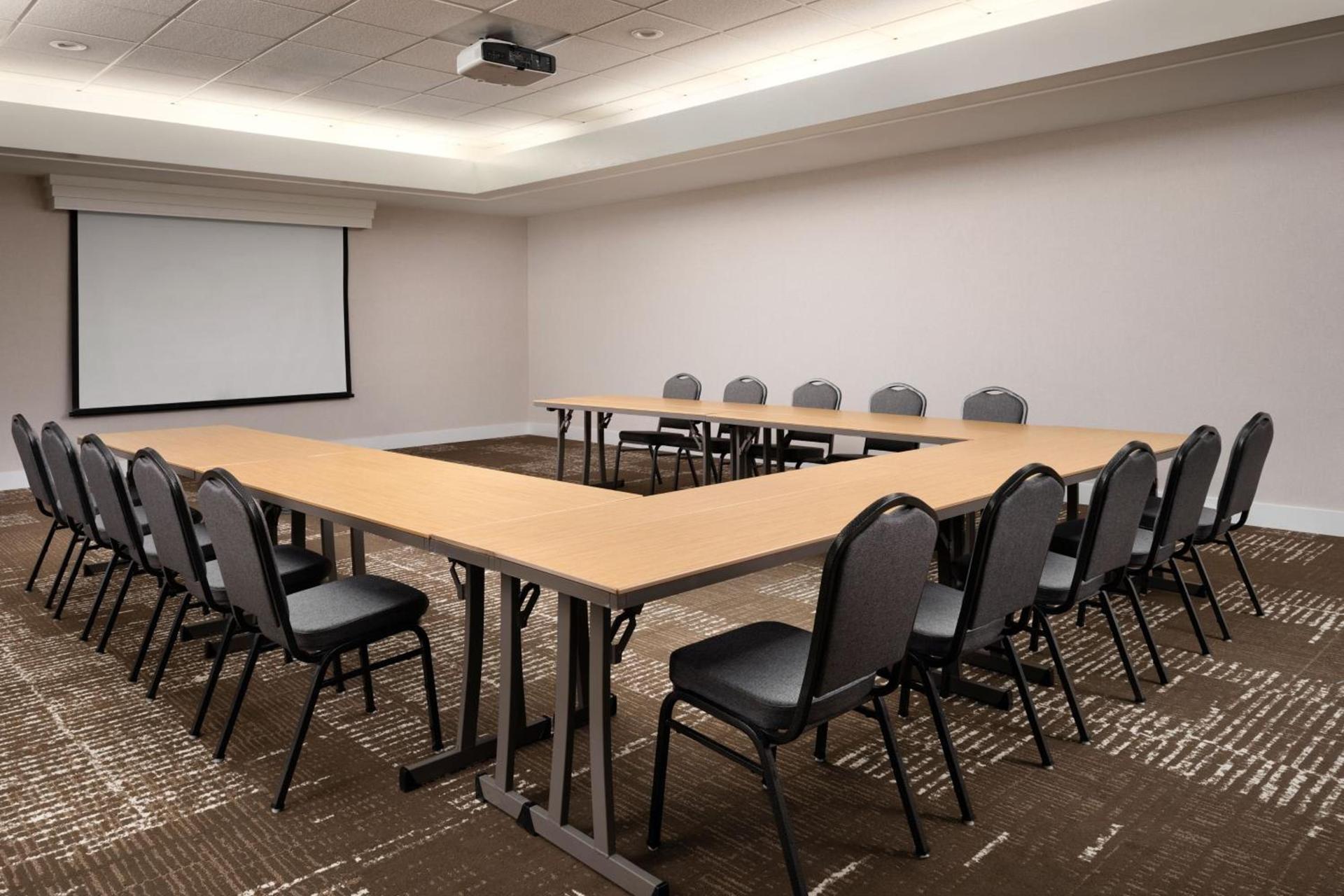 Courtyard by Marriott Los Angeles Pasadena Old Town photo 63