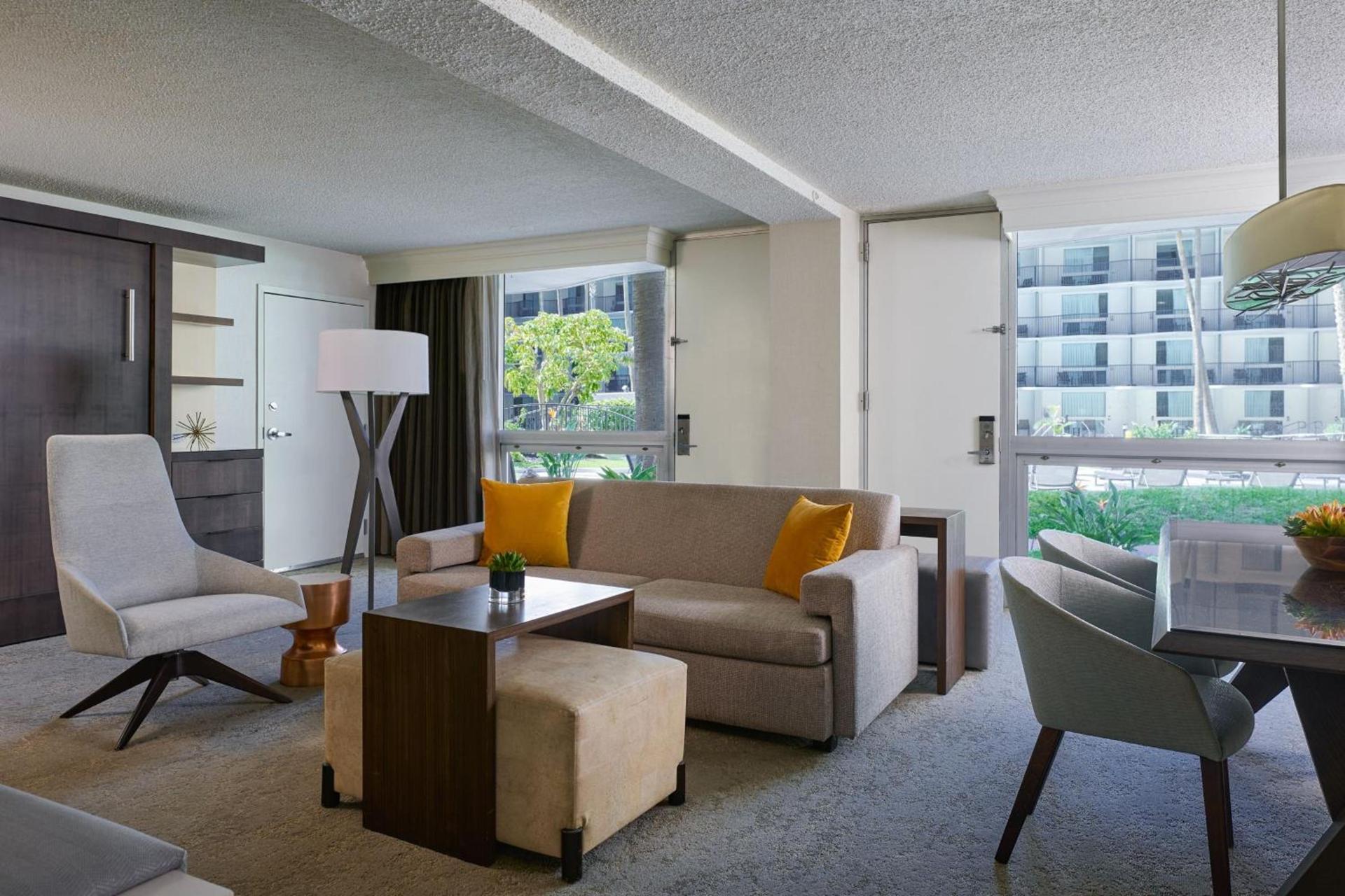 Los Angeles Airport Marriott photo 28