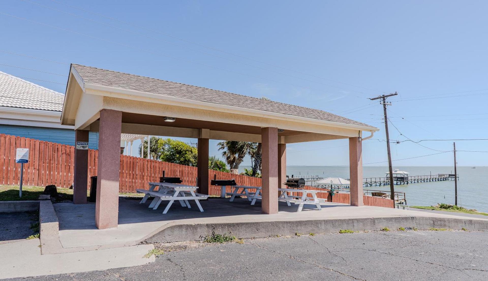 Quality Inn Rockport on Aransas Bay photo 80