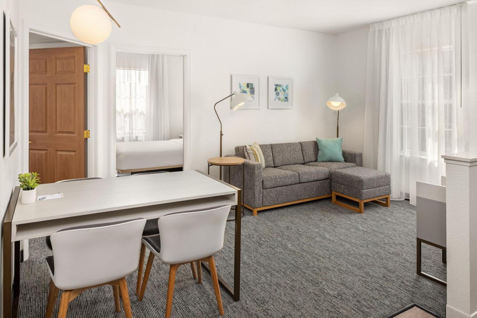 TownePlace Suites Chicago Lombard photo 8