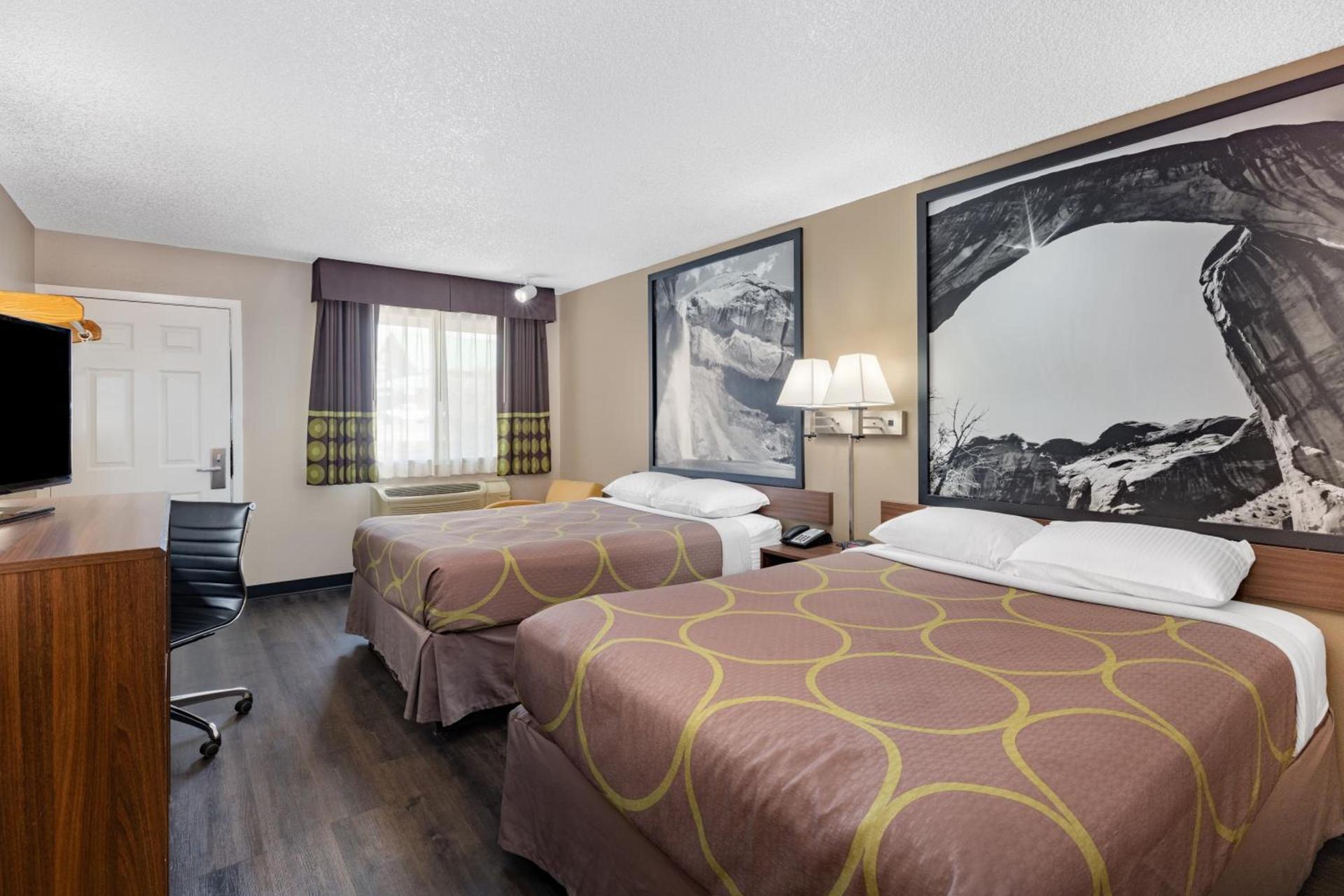 Super 8 by Wyndham Richfield UT photo 43