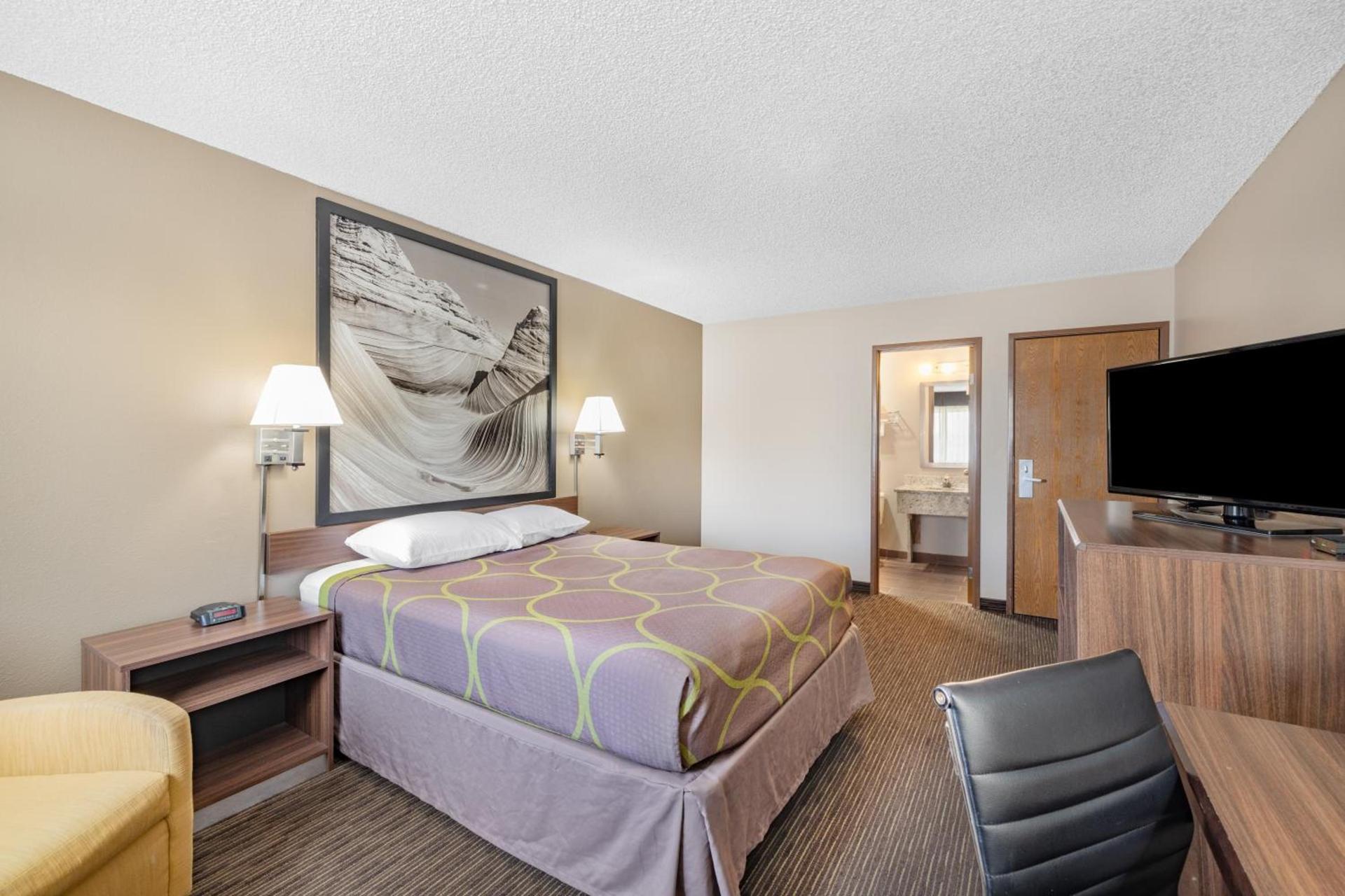 Super 8 by Wyndham Richfield UT photo 44