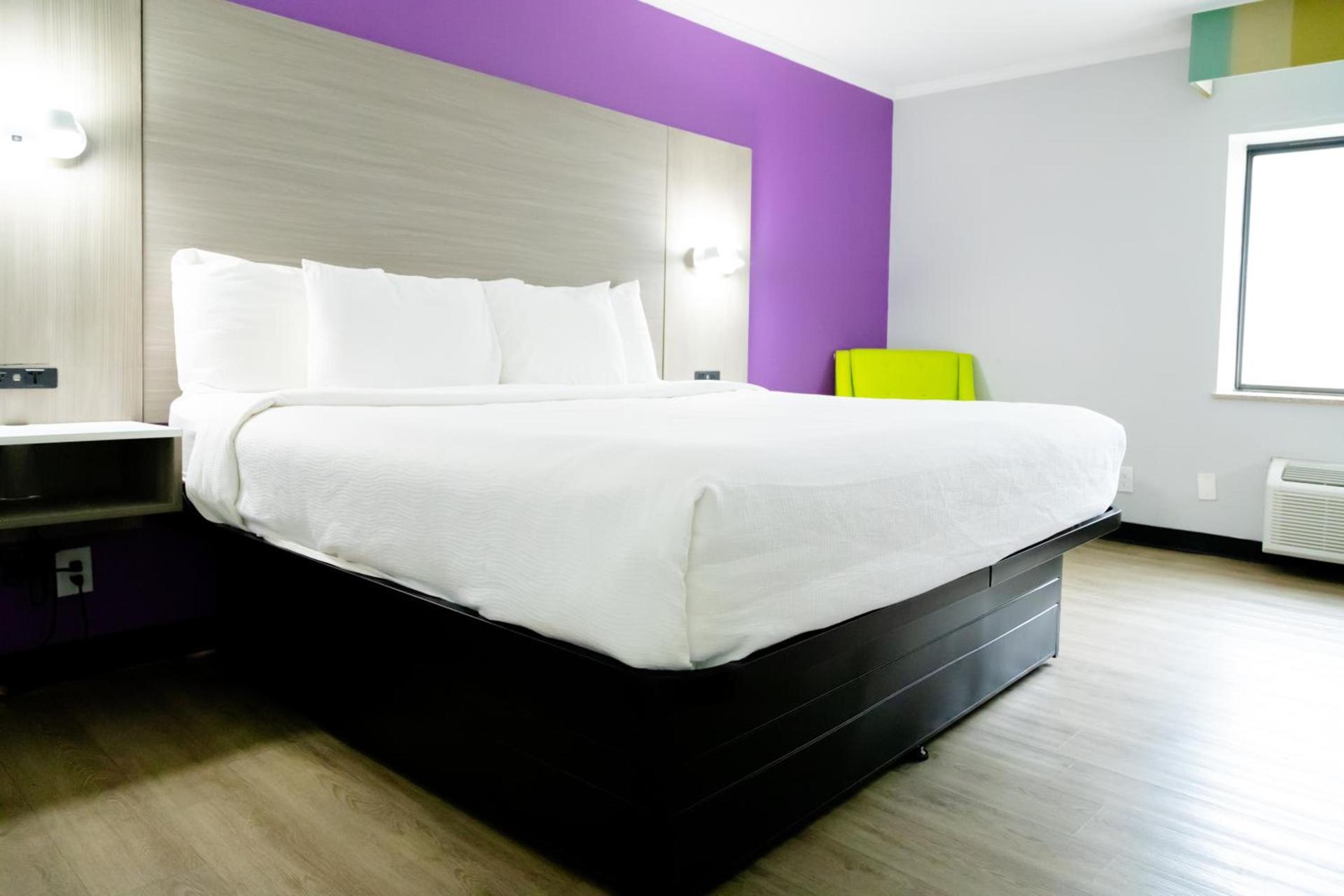 La Quinta Inn Birmingham - Inverness photo 12