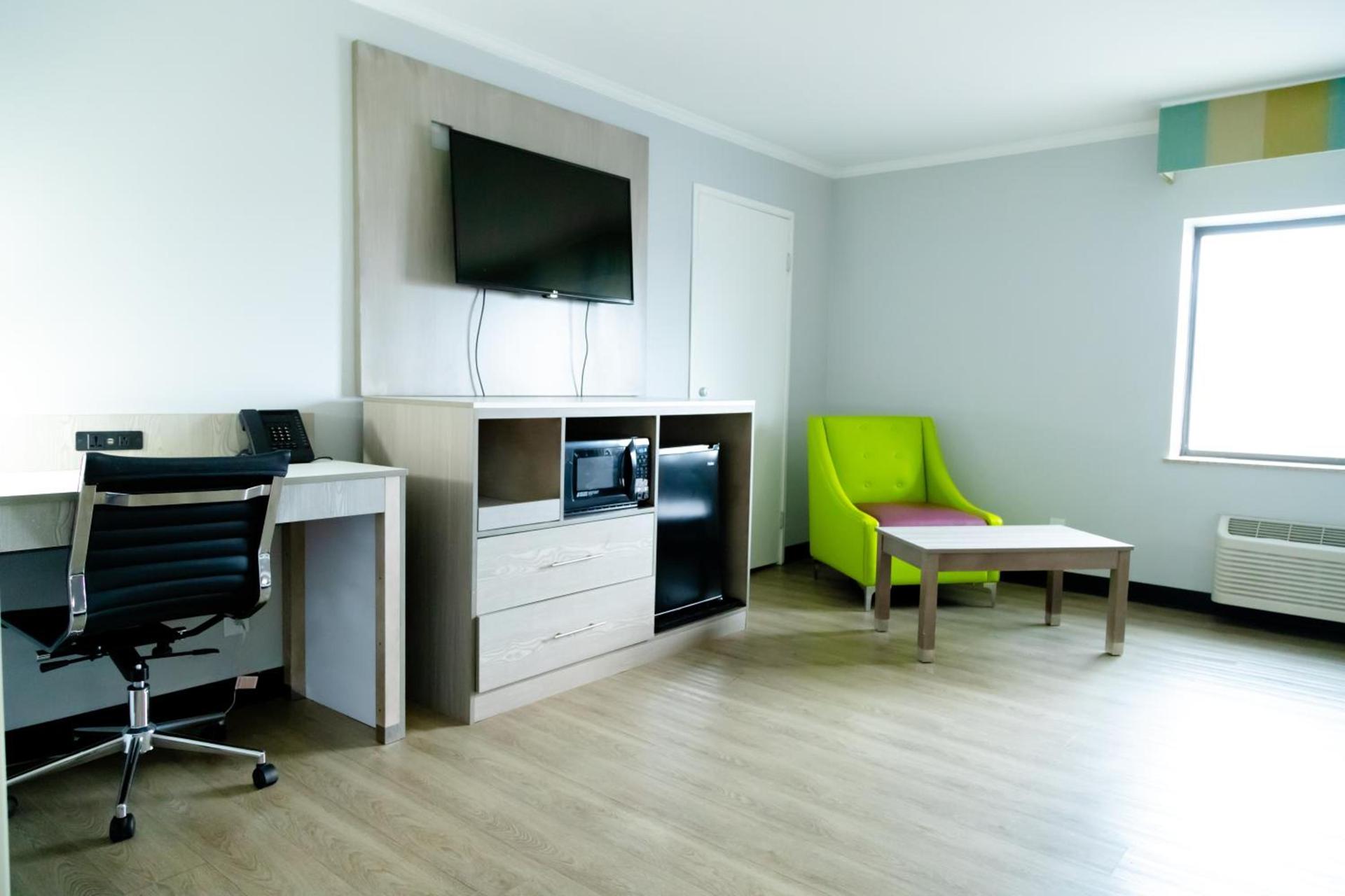 La Quinta Inn Birmingham - Inverness photo 54