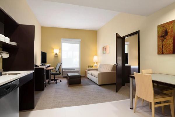Home2 Suites by Hilton Rahway photo 2