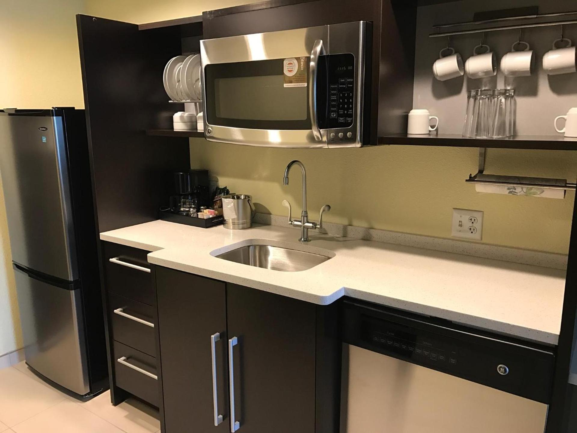 Home2 Suites by Hilton Rahway photo 14