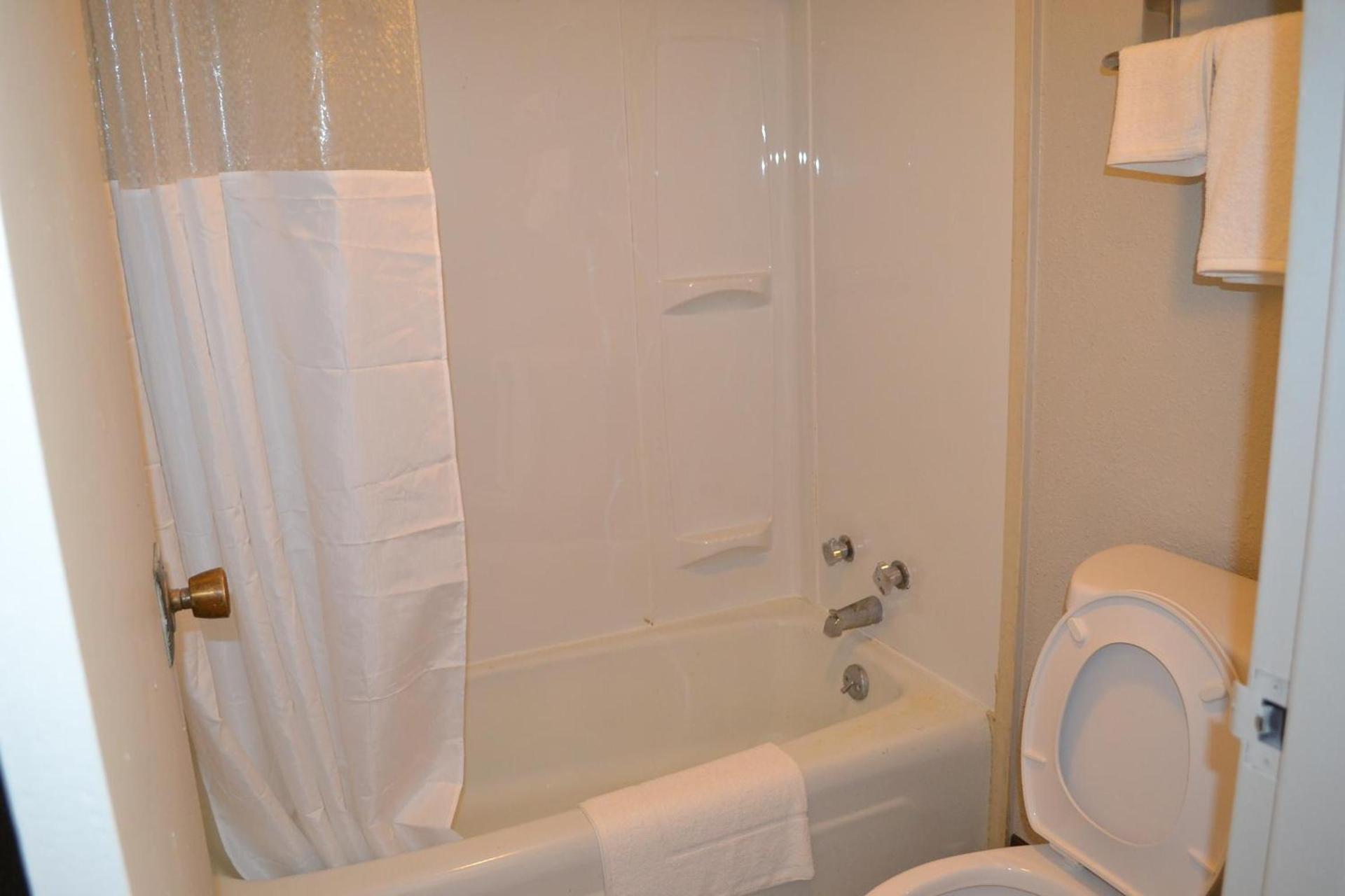 Dayspring Extended Stay photo 18