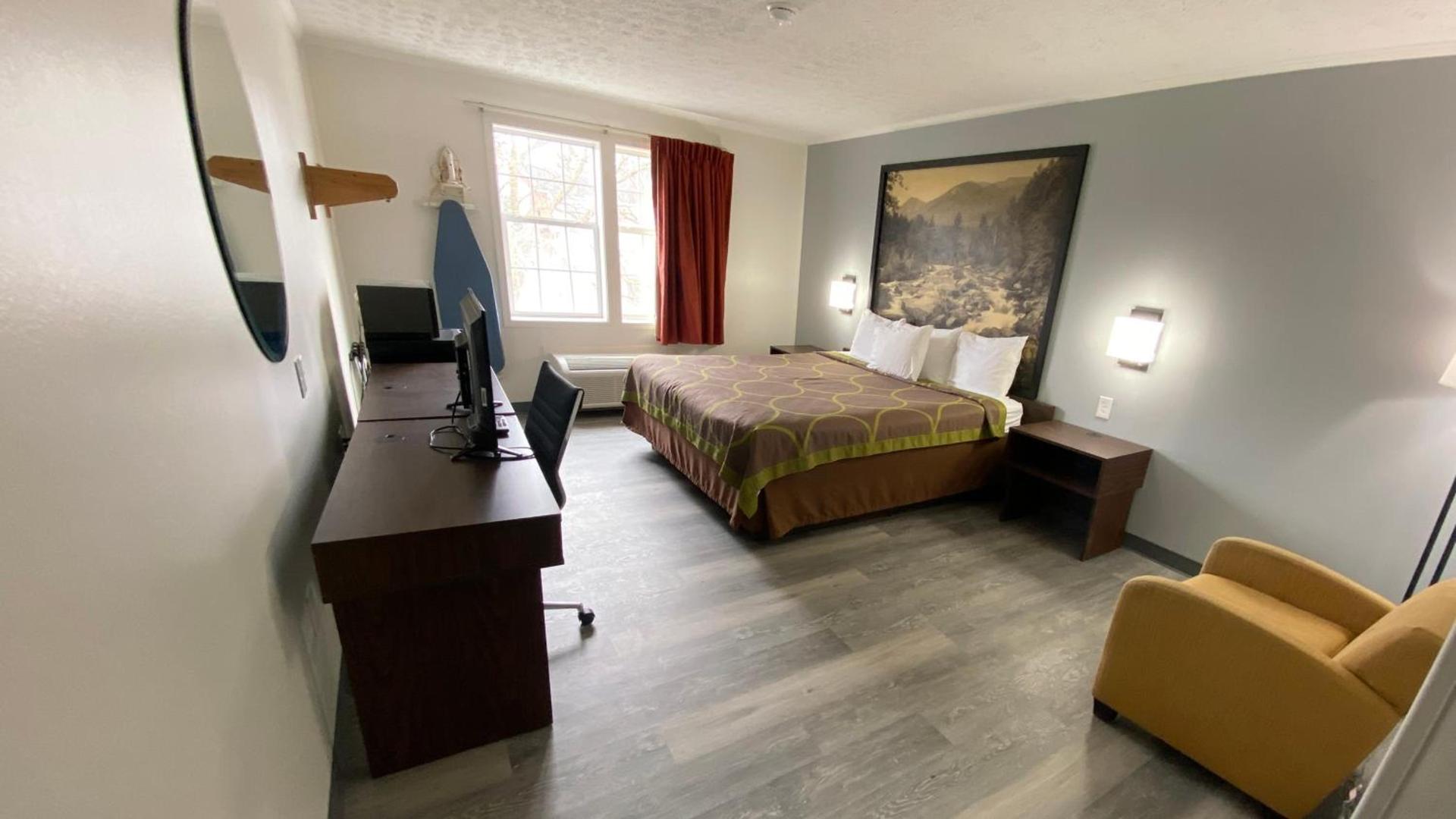 Syracuse Inn photo 6