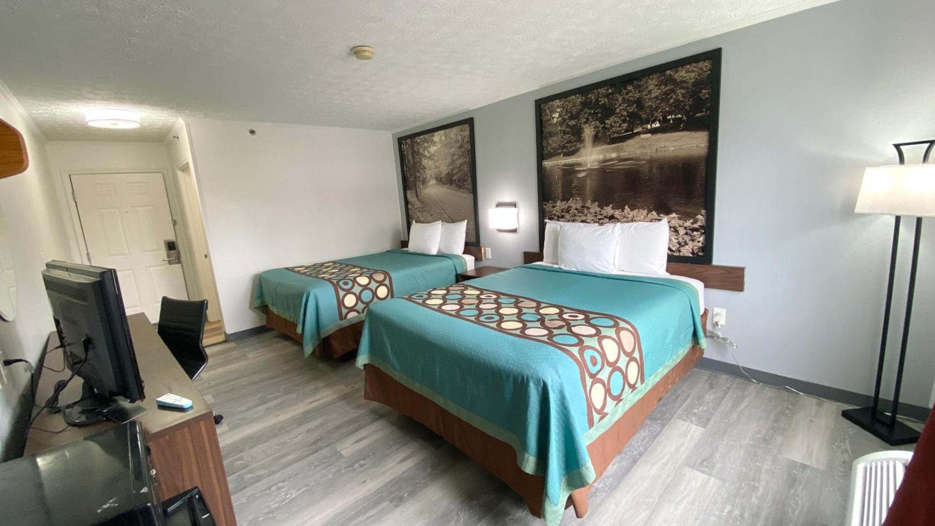 Syracuse Inn photo 5
