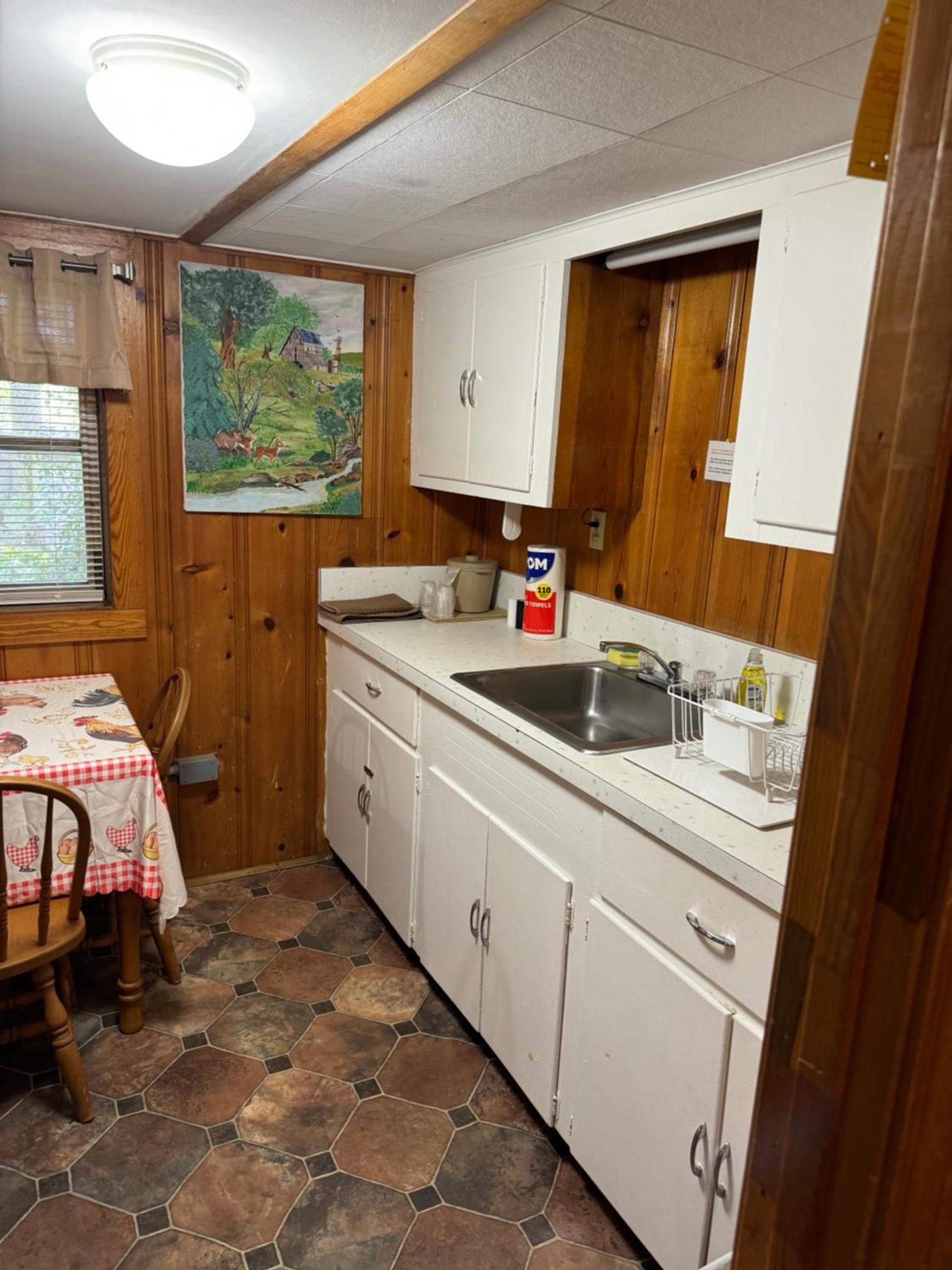 The Evening Shade River Lodge and Cabins photo 74