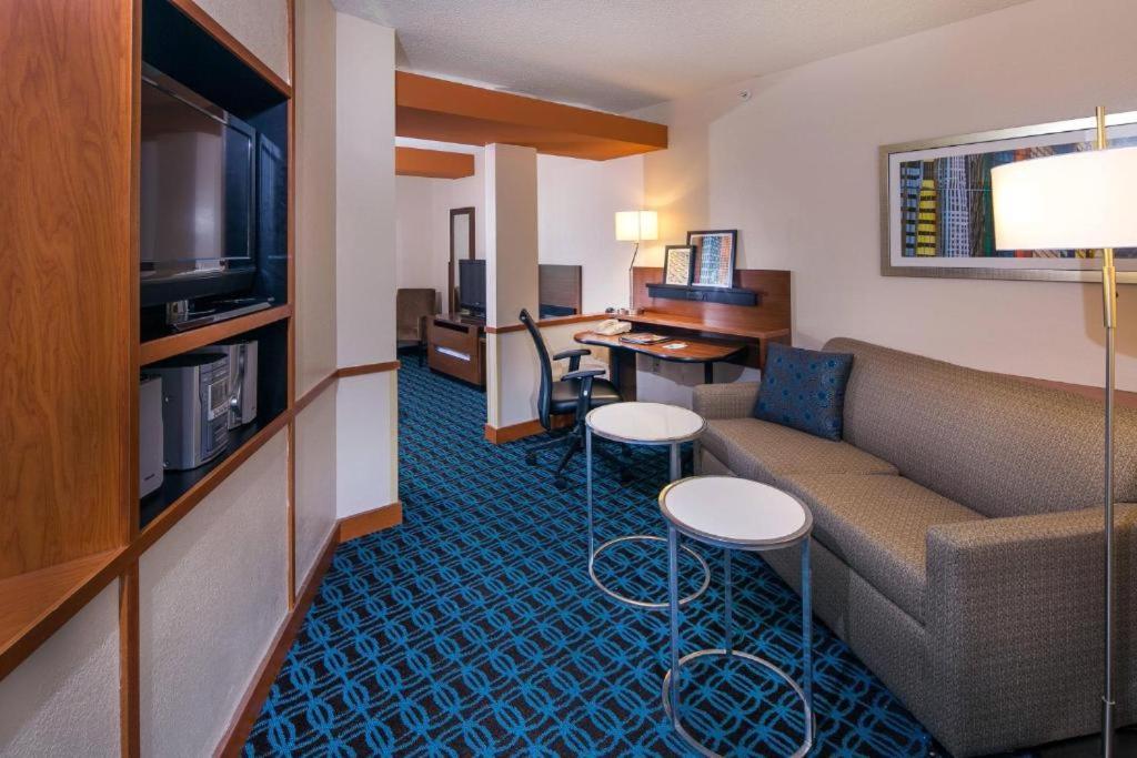 Fairfield Inn & Suites by Marriott Dover photo 2