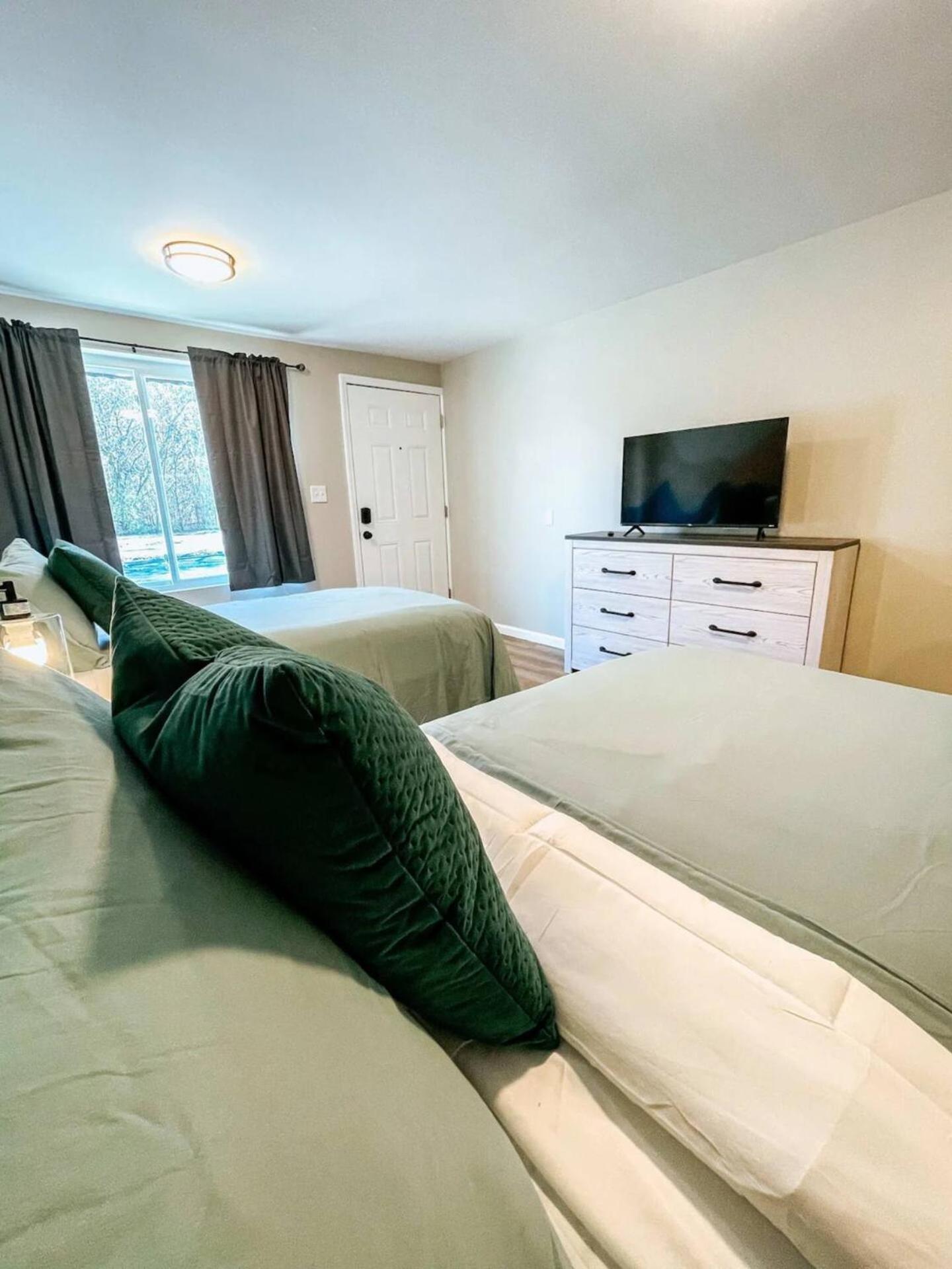 Mountain Family Twin Room photo 17