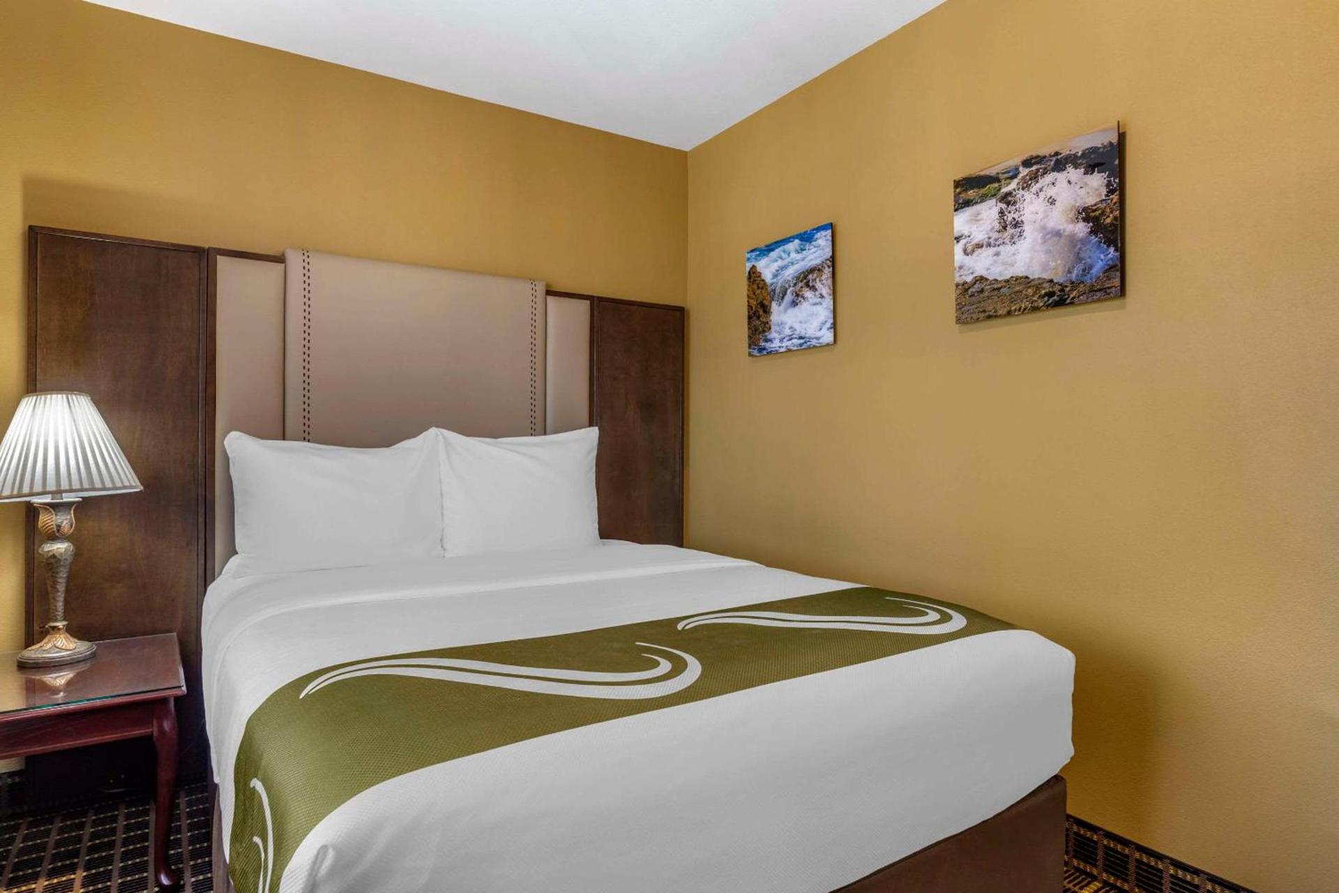 Quality Inn & Suites Westminster Seal Beach photo 29