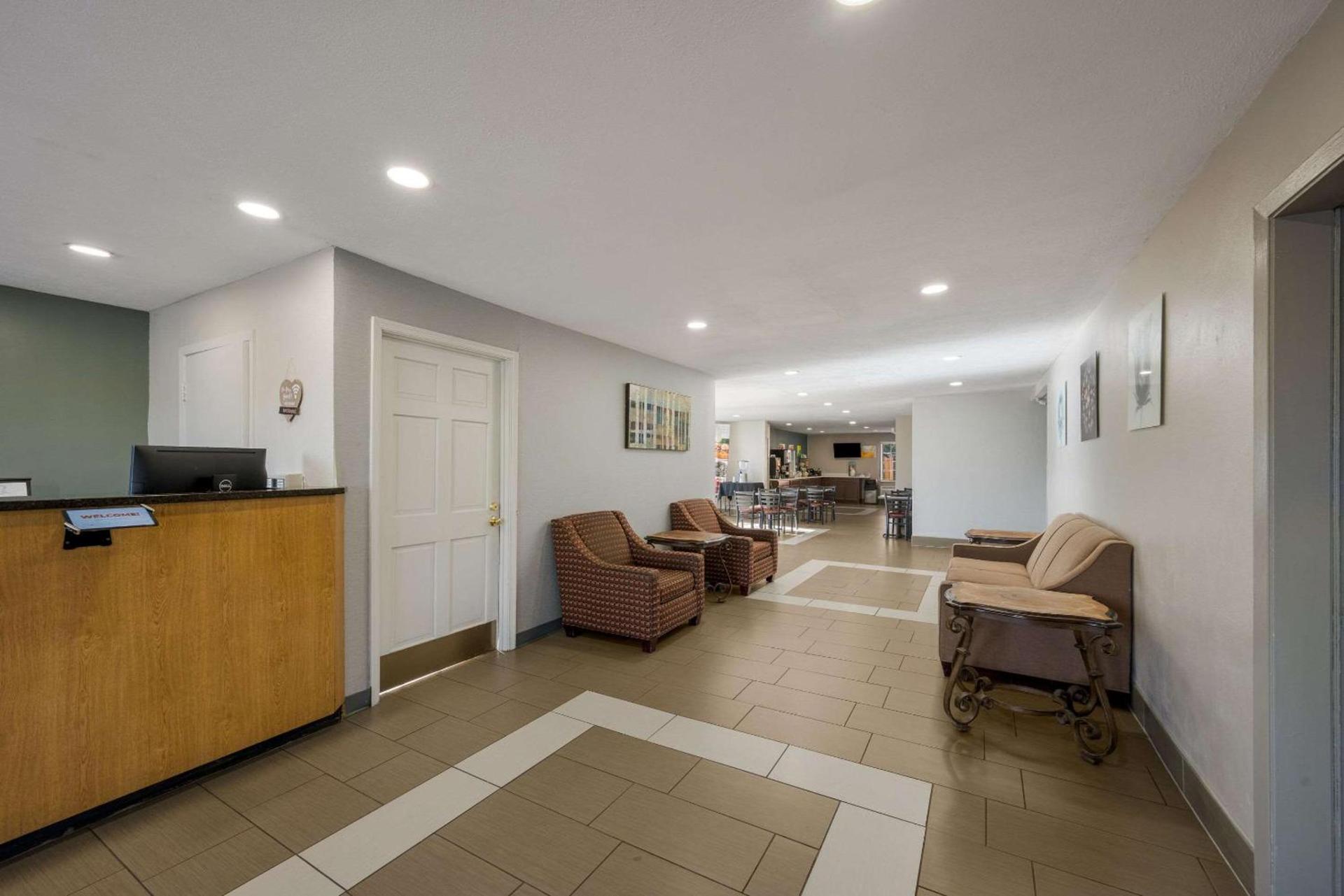 Quality Inn University Area photo 7