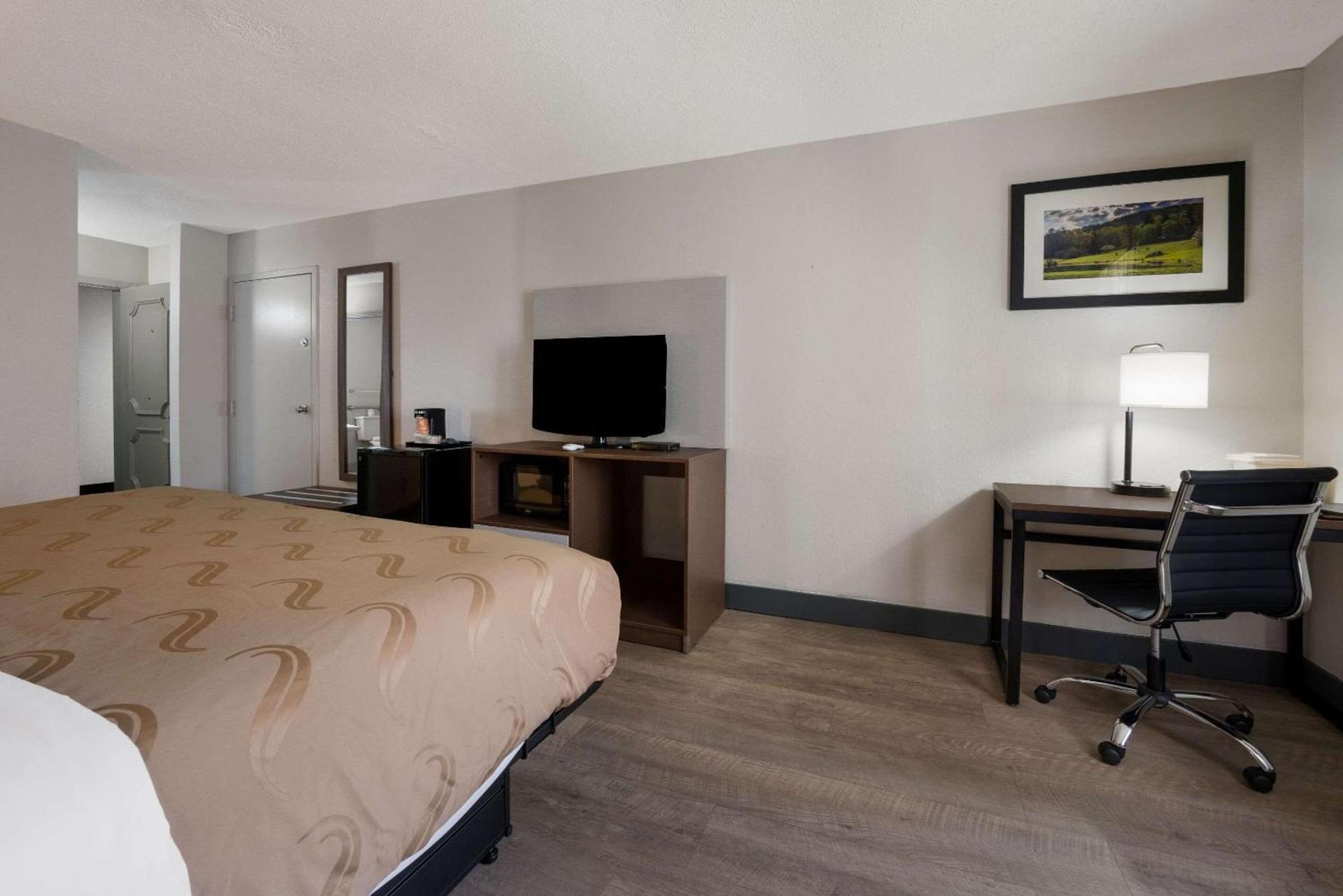 Quality Inn University Area photo 11