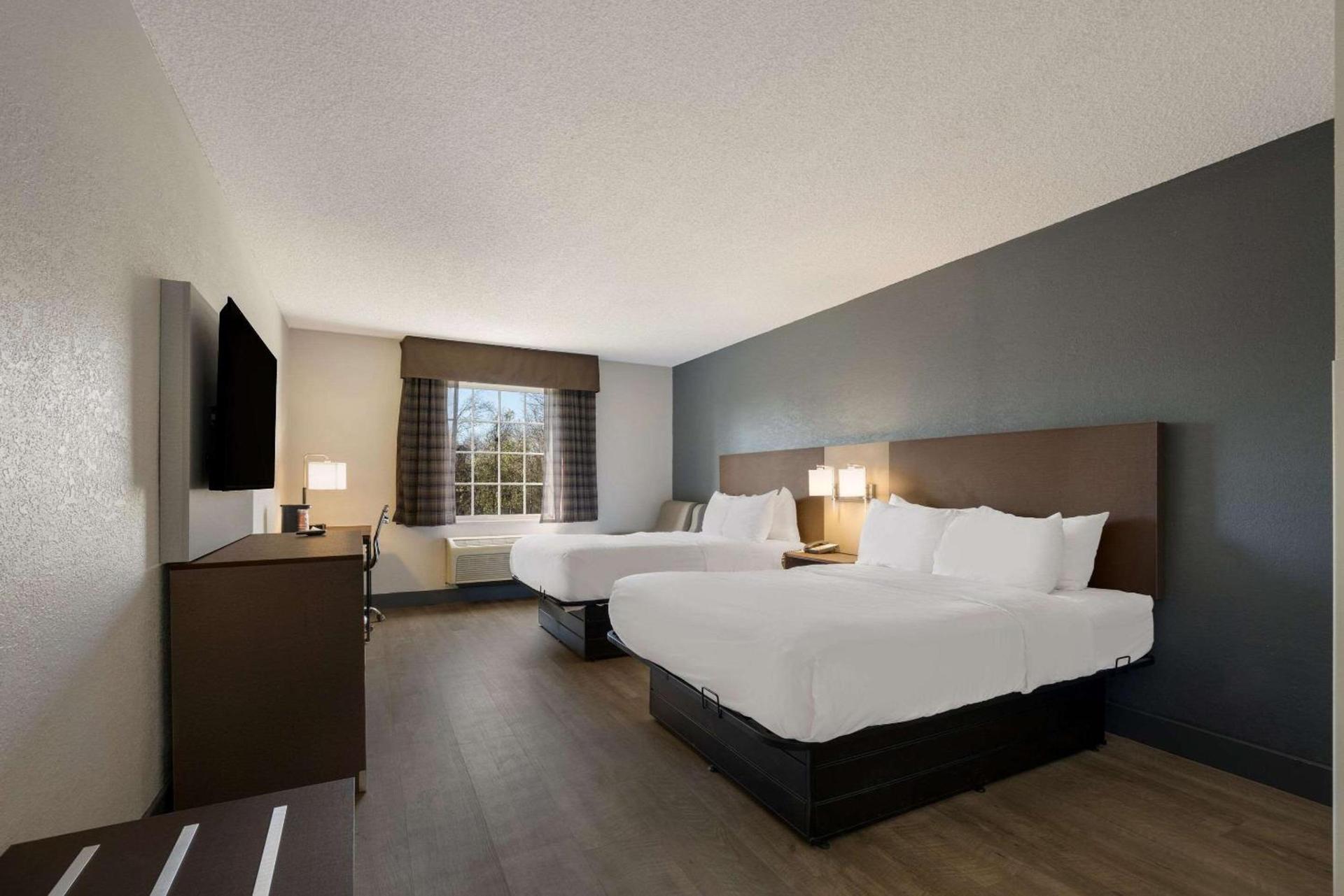 Quality Inn University Area photo 17
