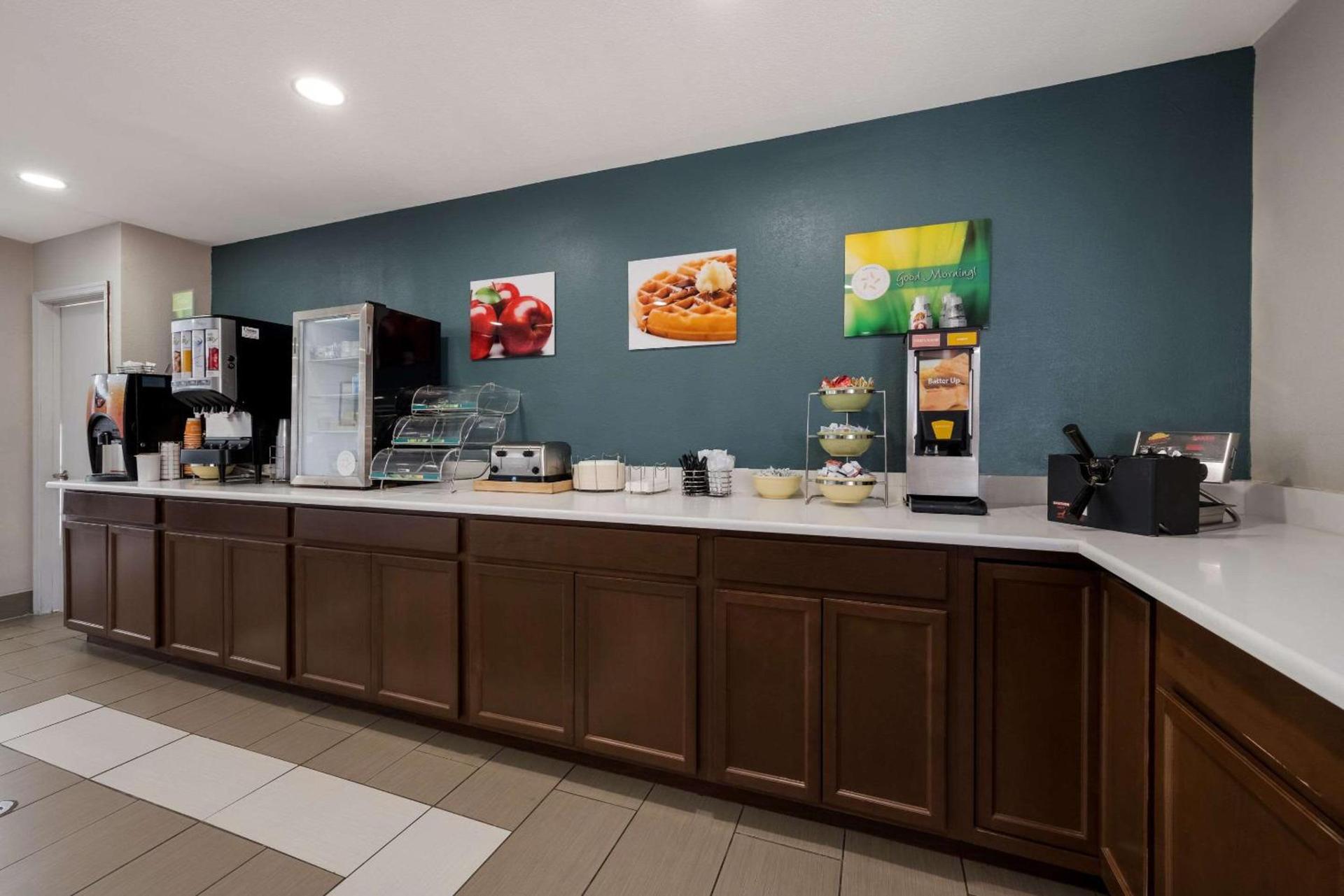Quality Inn University Area photo 24