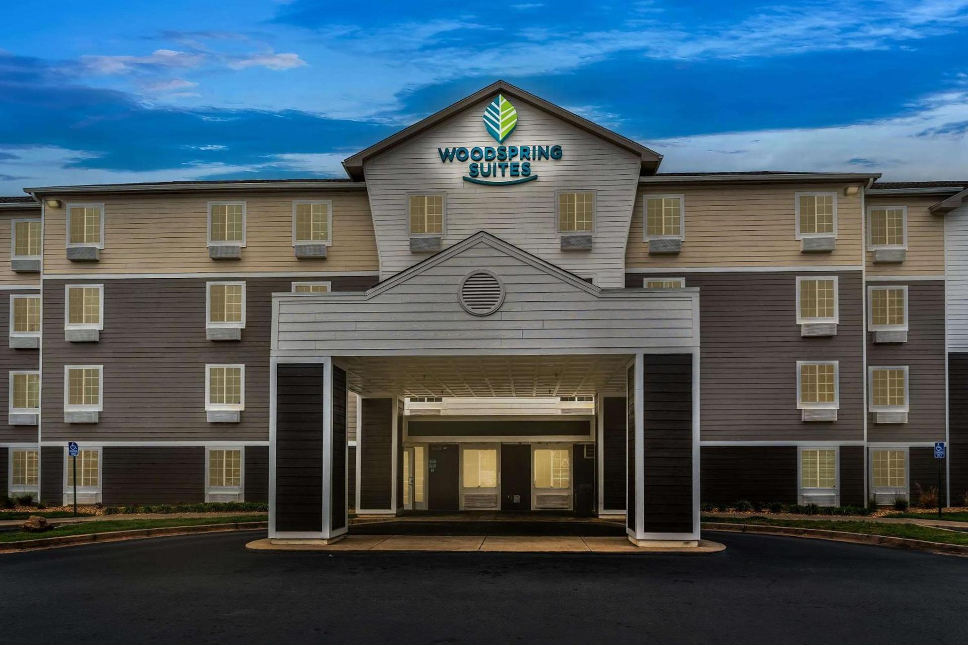 WoodSpring Suites Macon North photo 14