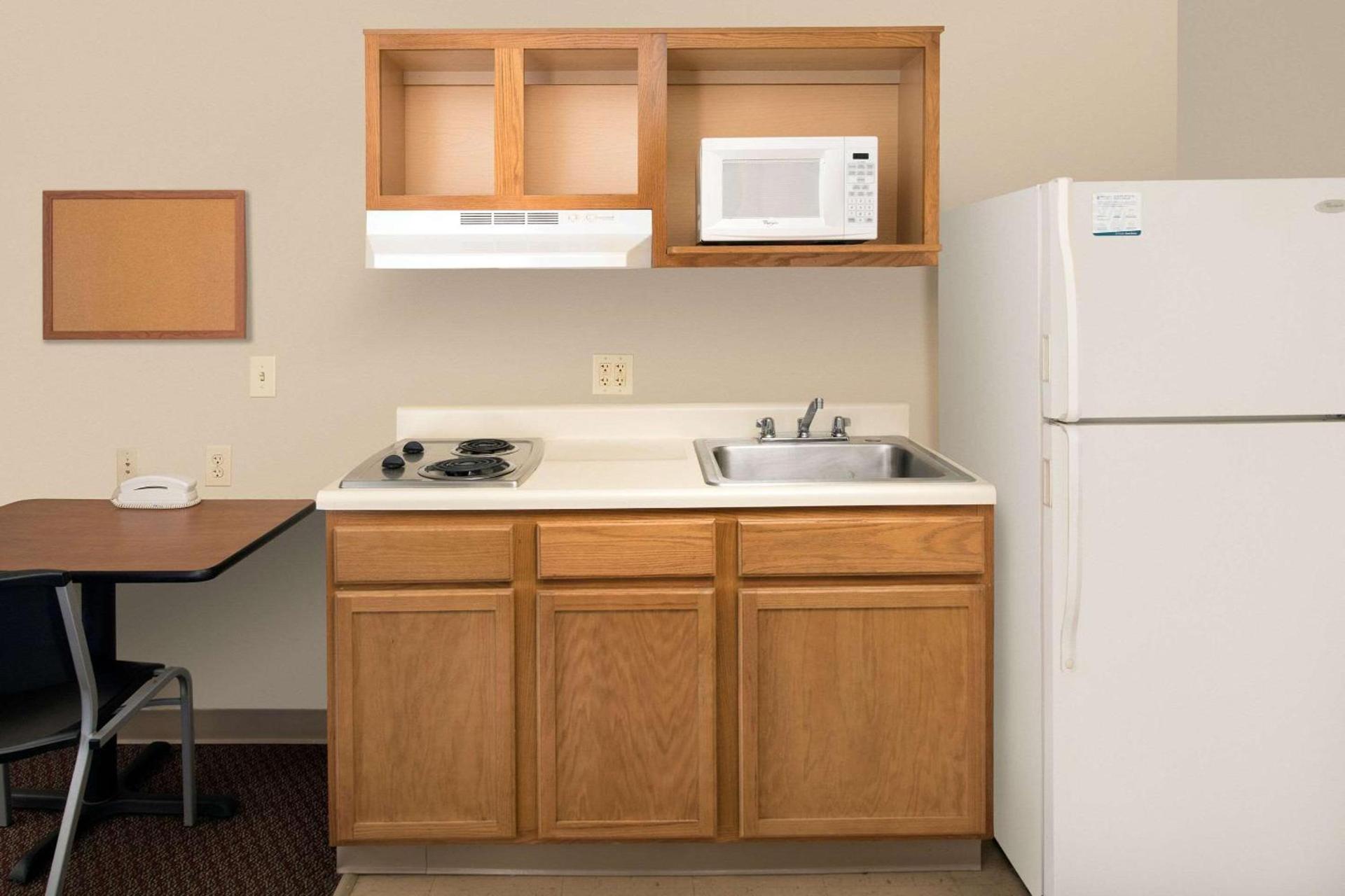 WoodSpring Suites Columbia Fort Jackson photo 15