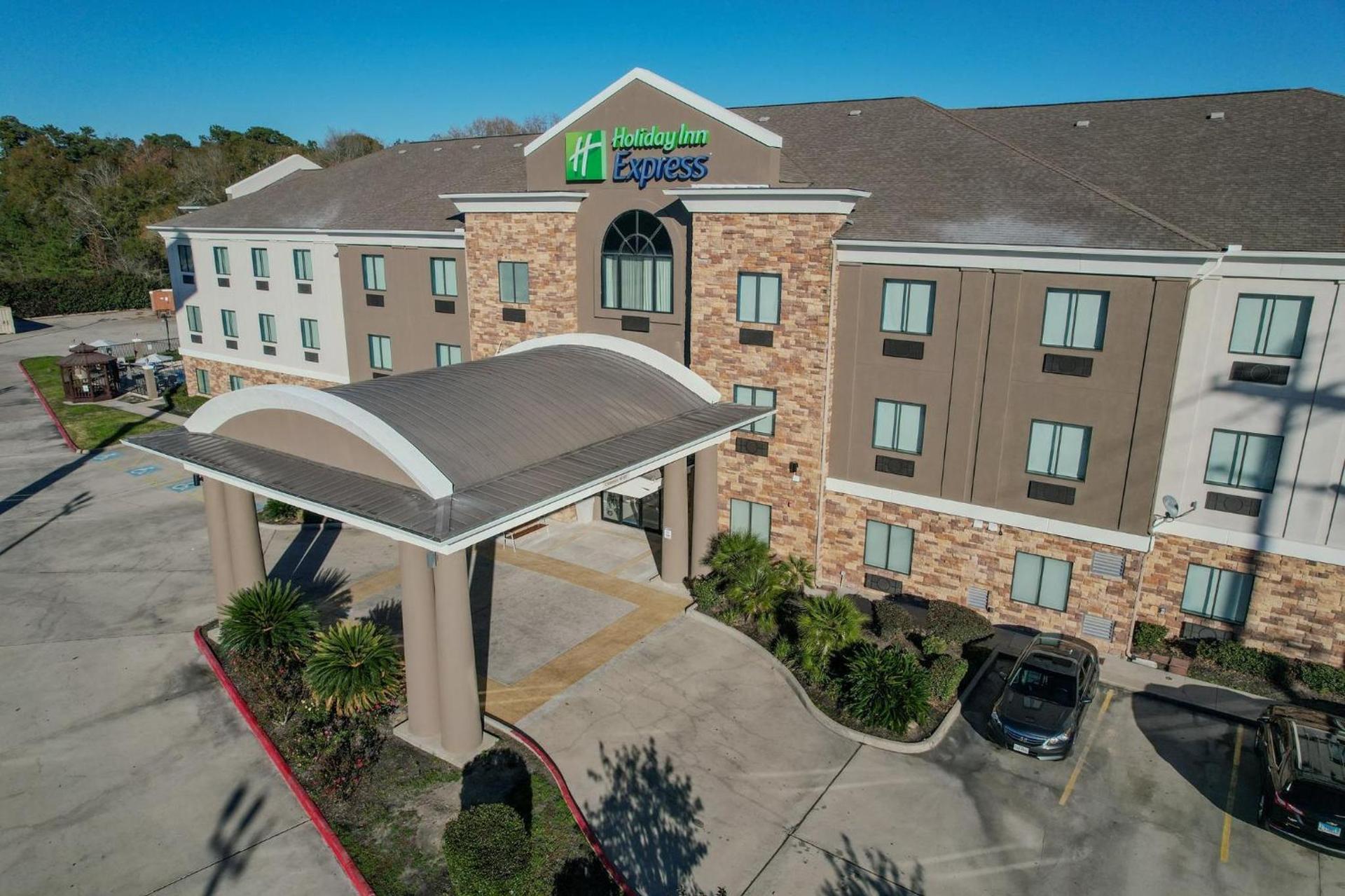 Holiday Inn Express & Suites Cleveland by IHG photo 51