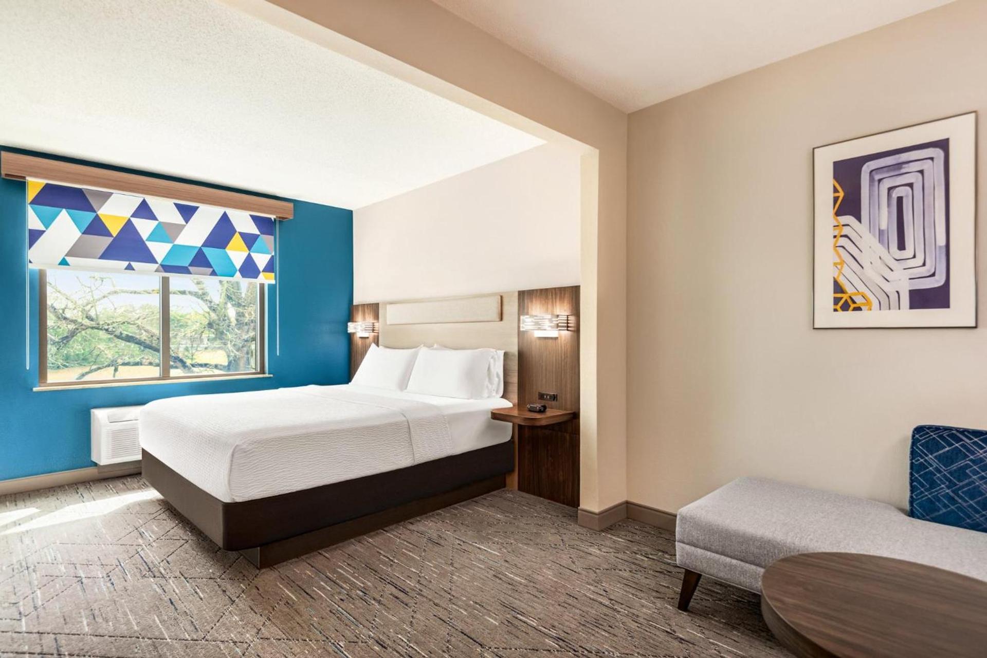 Holiday Inn Express & Suites Mobile West I-10 by IHG photo 36