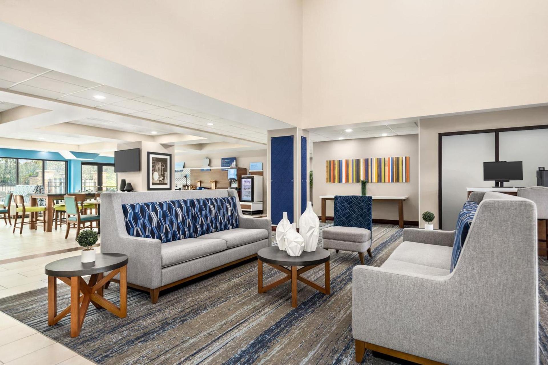 Holiday Inn Express & Suites Mobile West I-10 by IHG photo 44