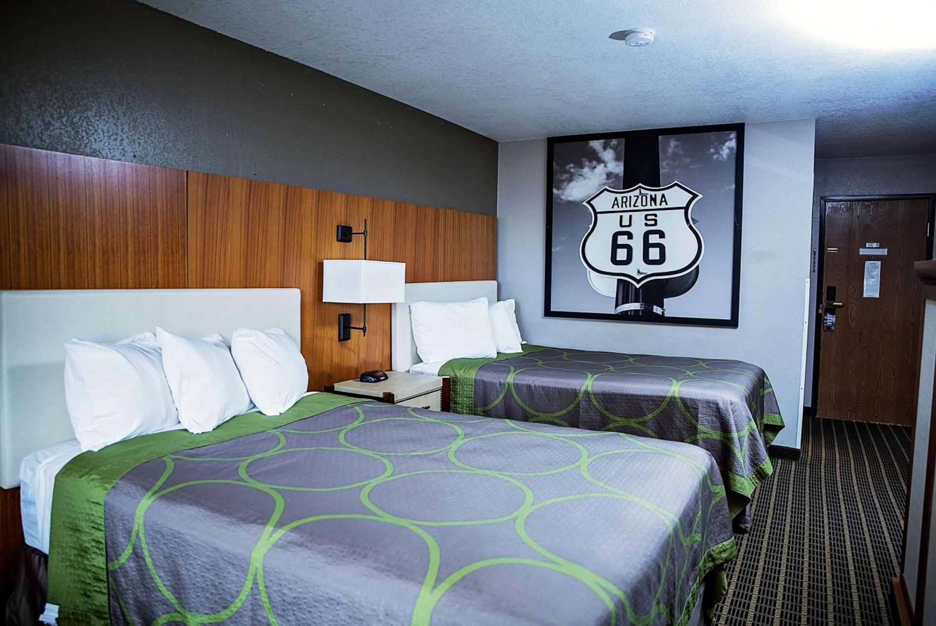 Super 8 by Wyndham Holbrook photo 7